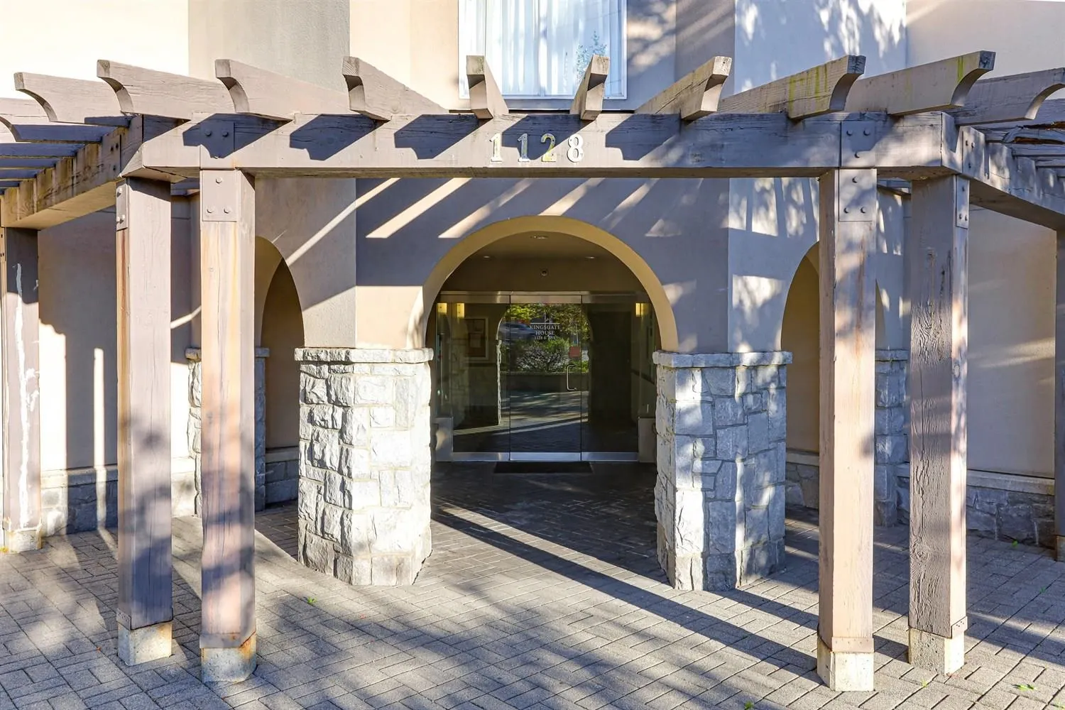 403 1128 Sixth Avenue