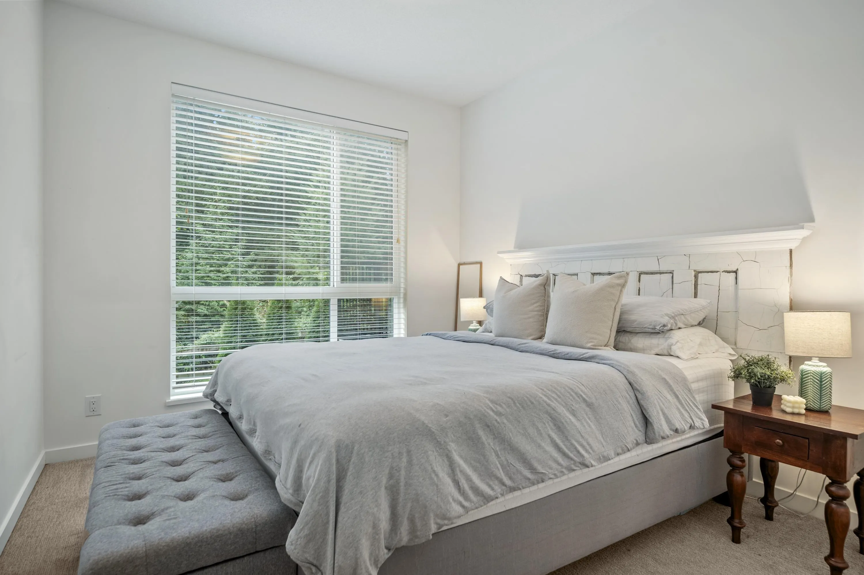 B107 20087 68th Avenue