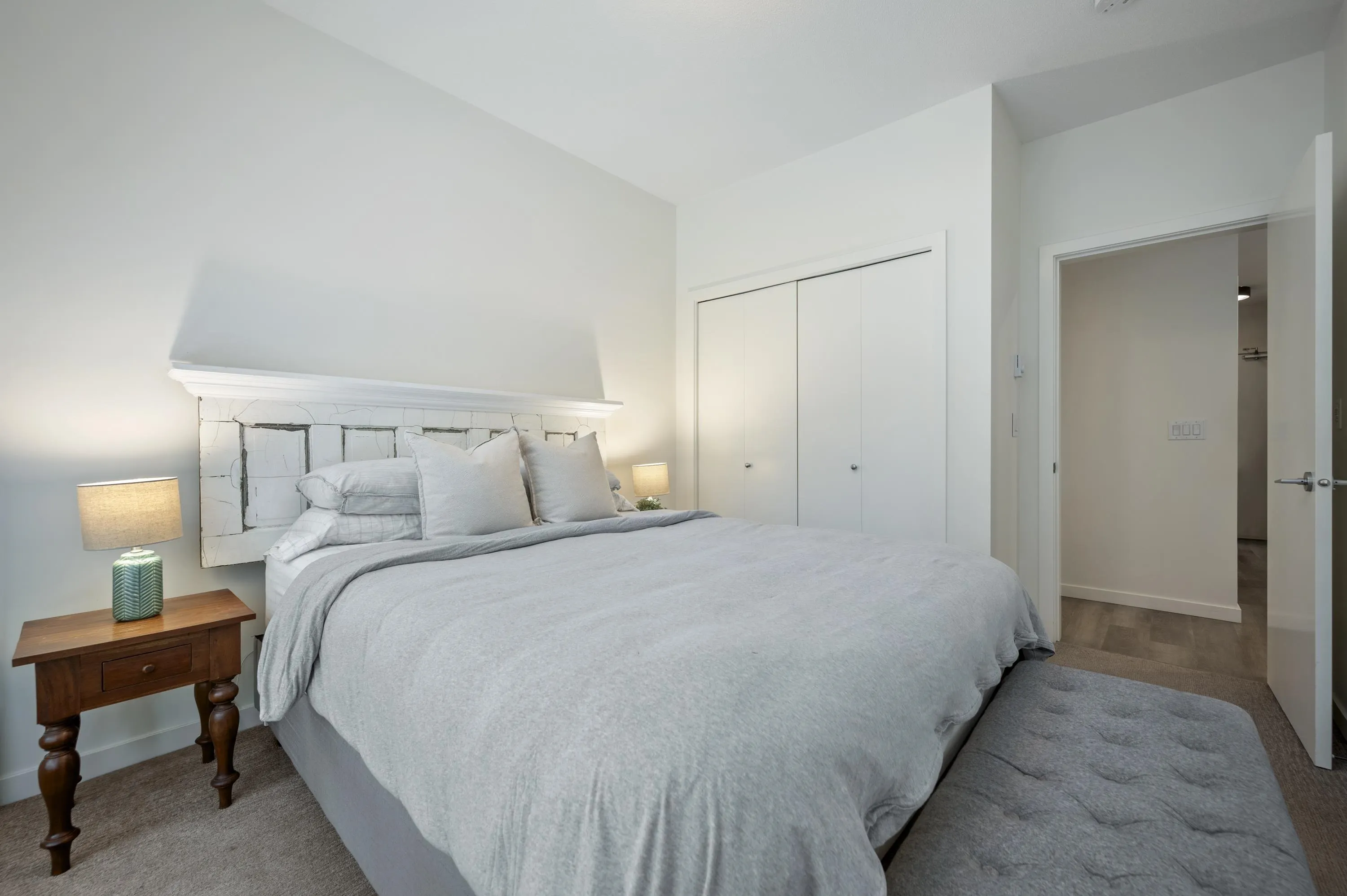 B107 20087 68th Avenue