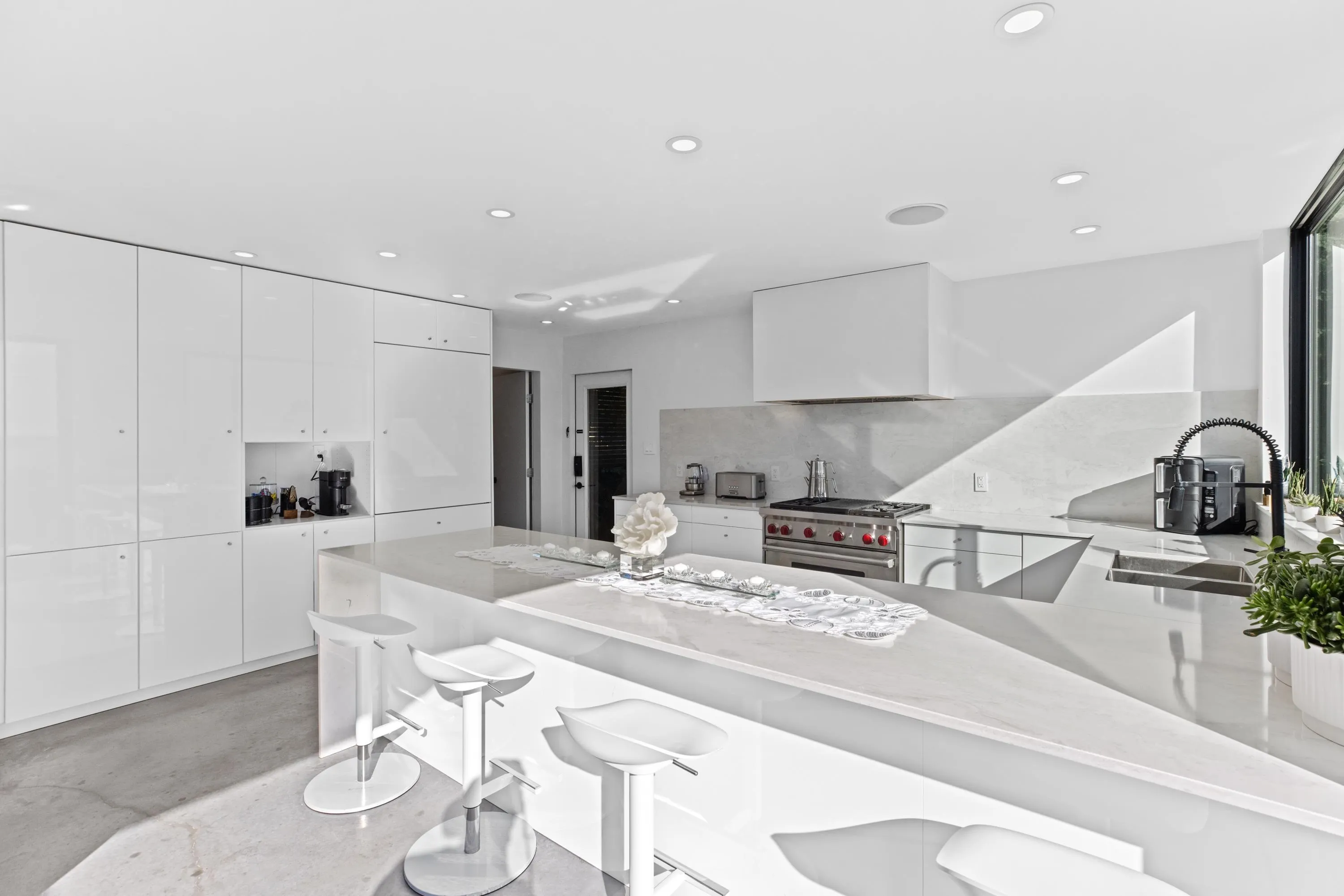 2234 Palmerston Avenue