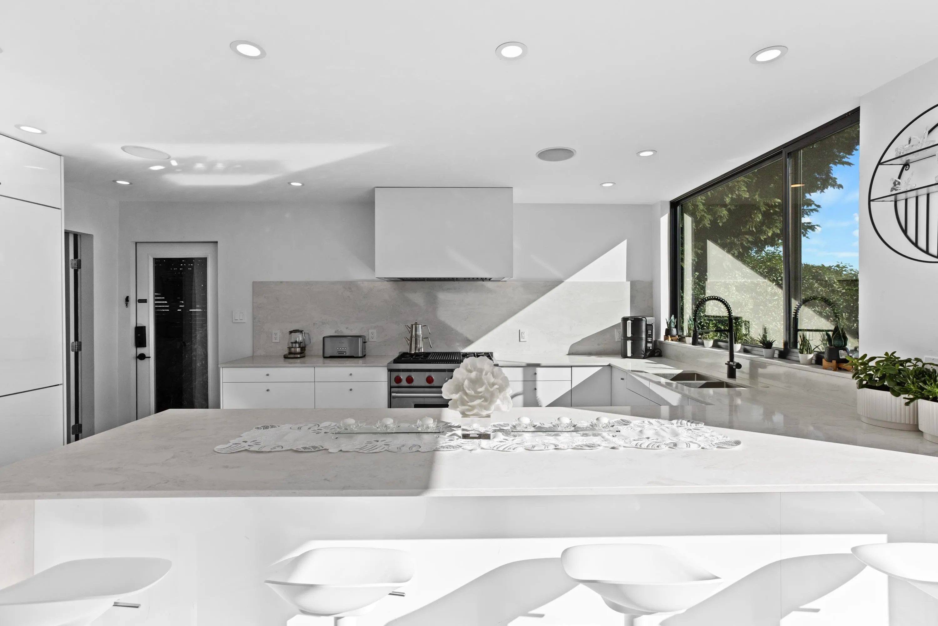 2234 Palmerston Avenue