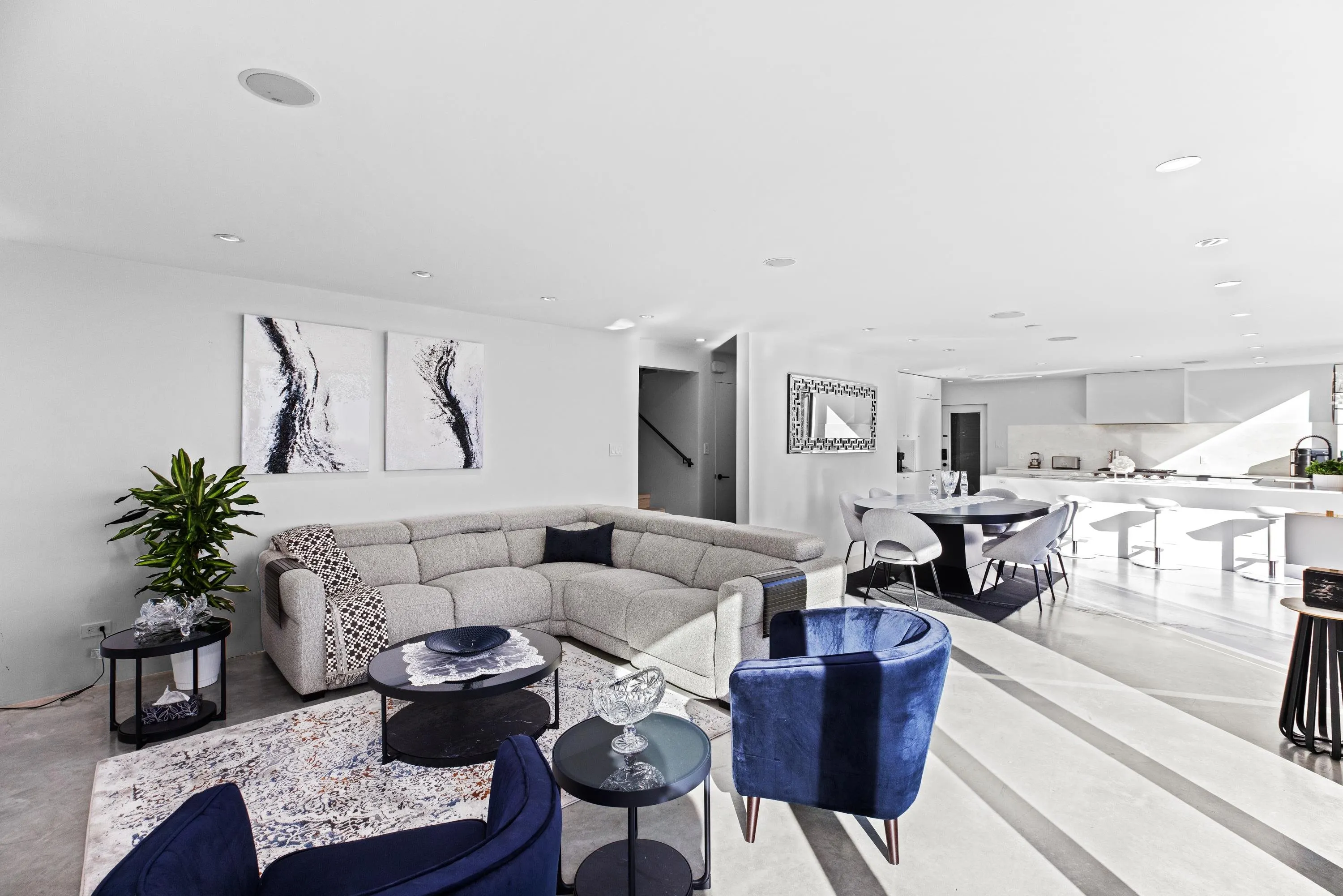 2234 Palmerston Avenue