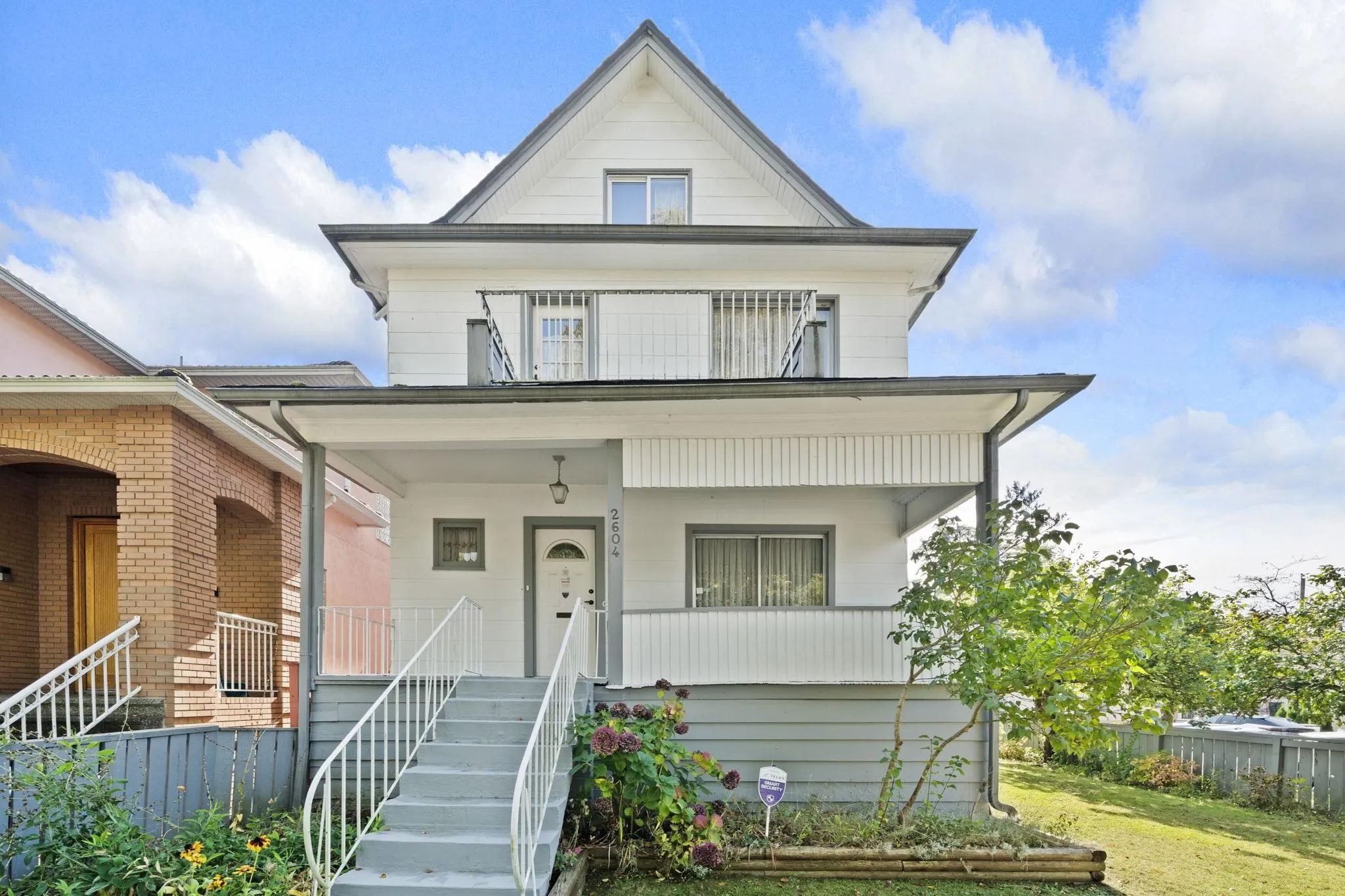 2604 E 19th Avenue