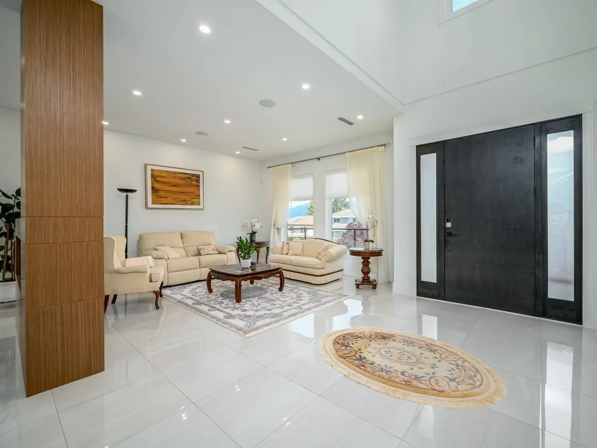 7268 Pandora Street
