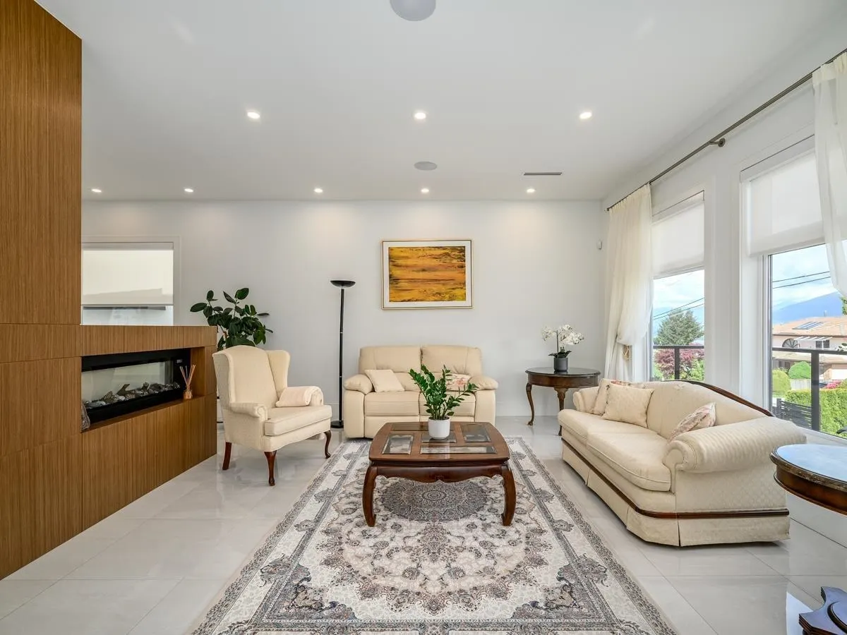 7268 Pandora Street