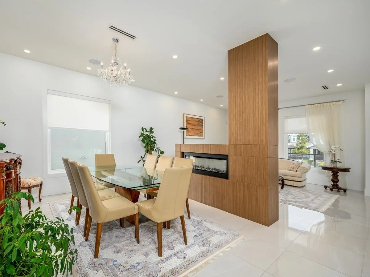 7268 Pandora Street