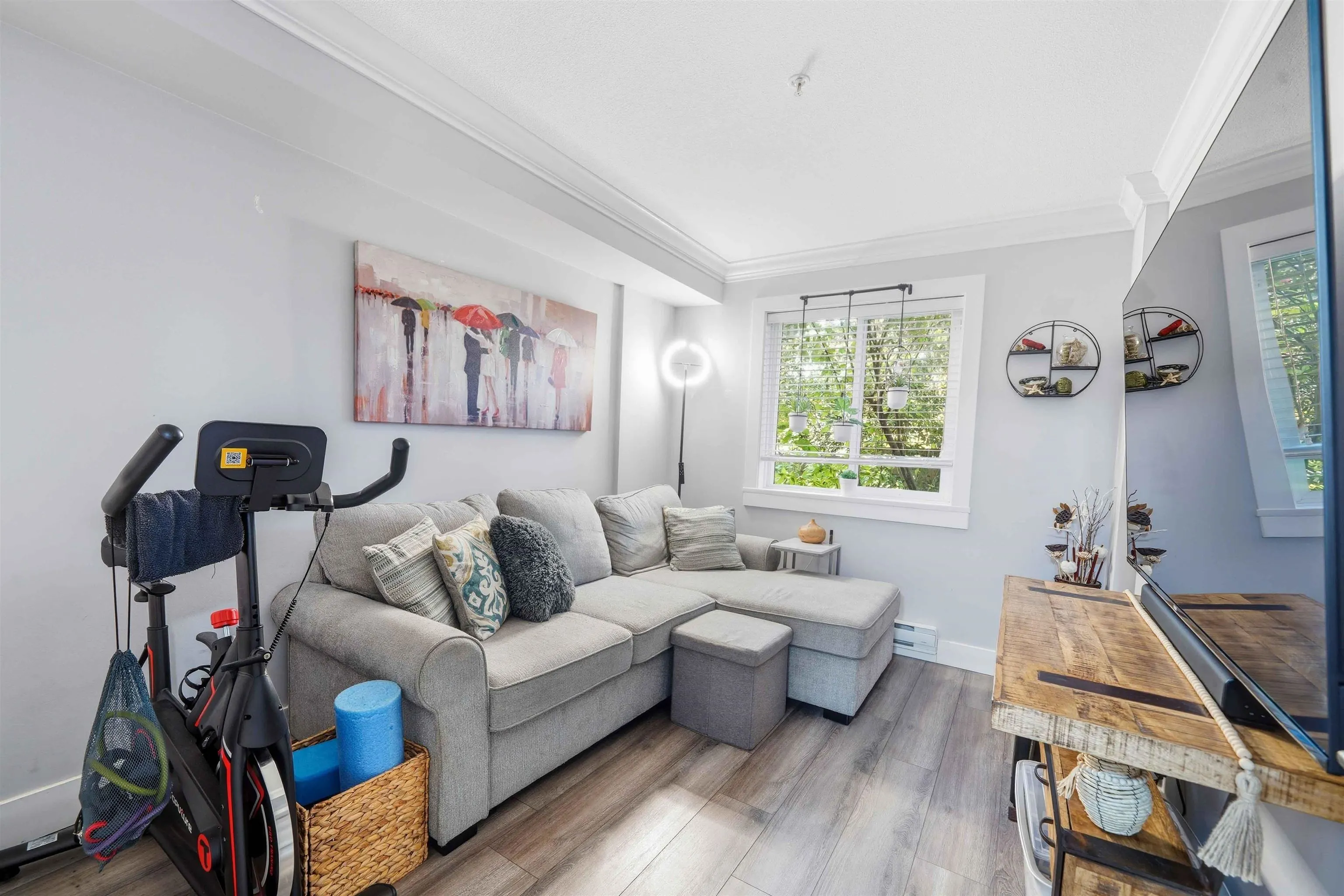 106 22275 123 Avenue