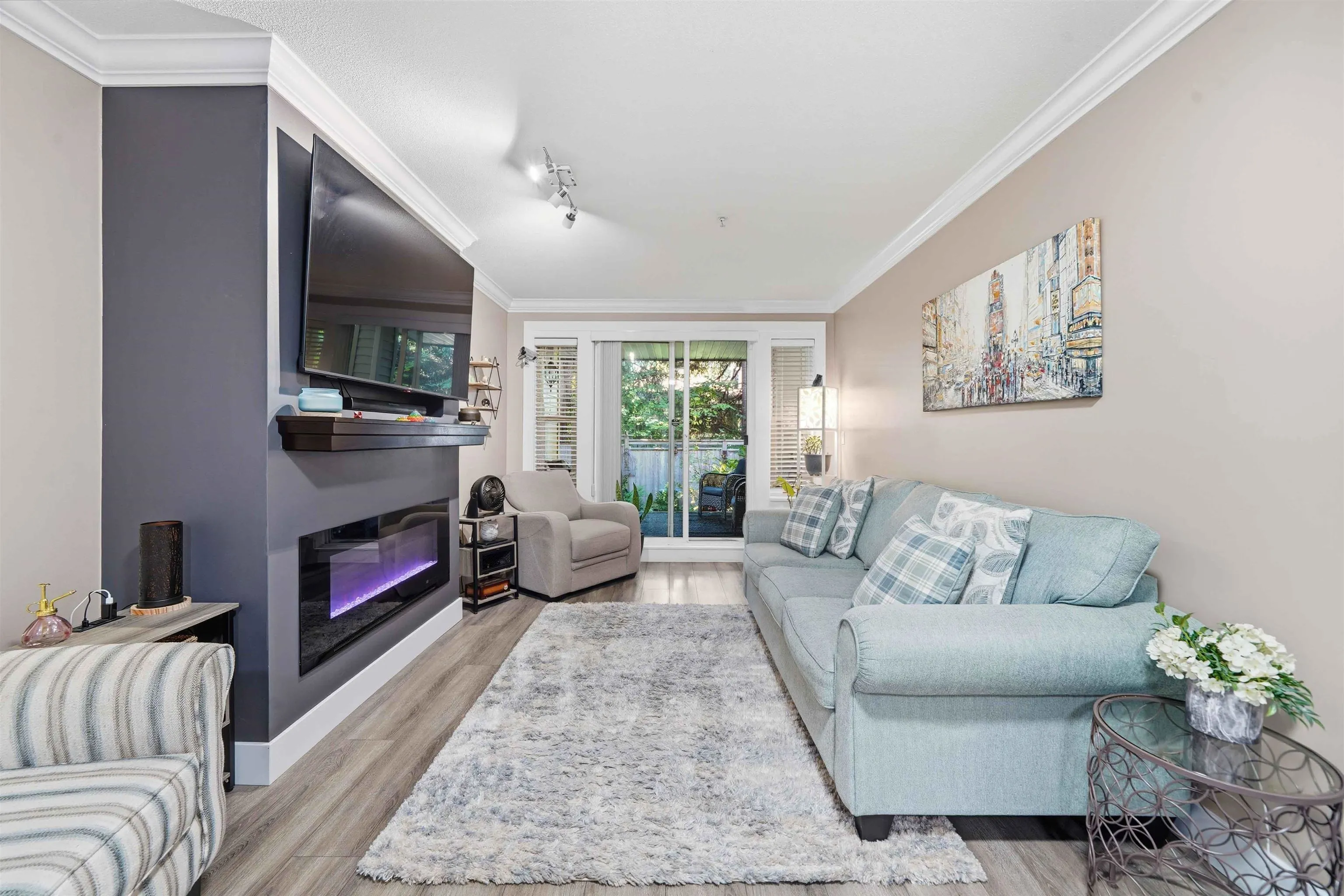 106 22275 123 Avenue