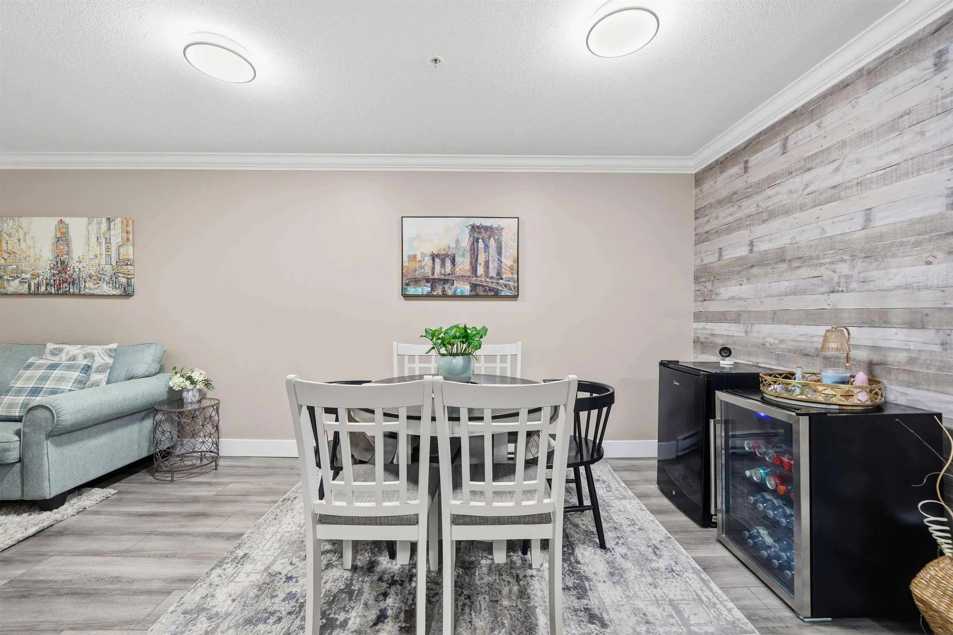 106 22275 123 Avenue