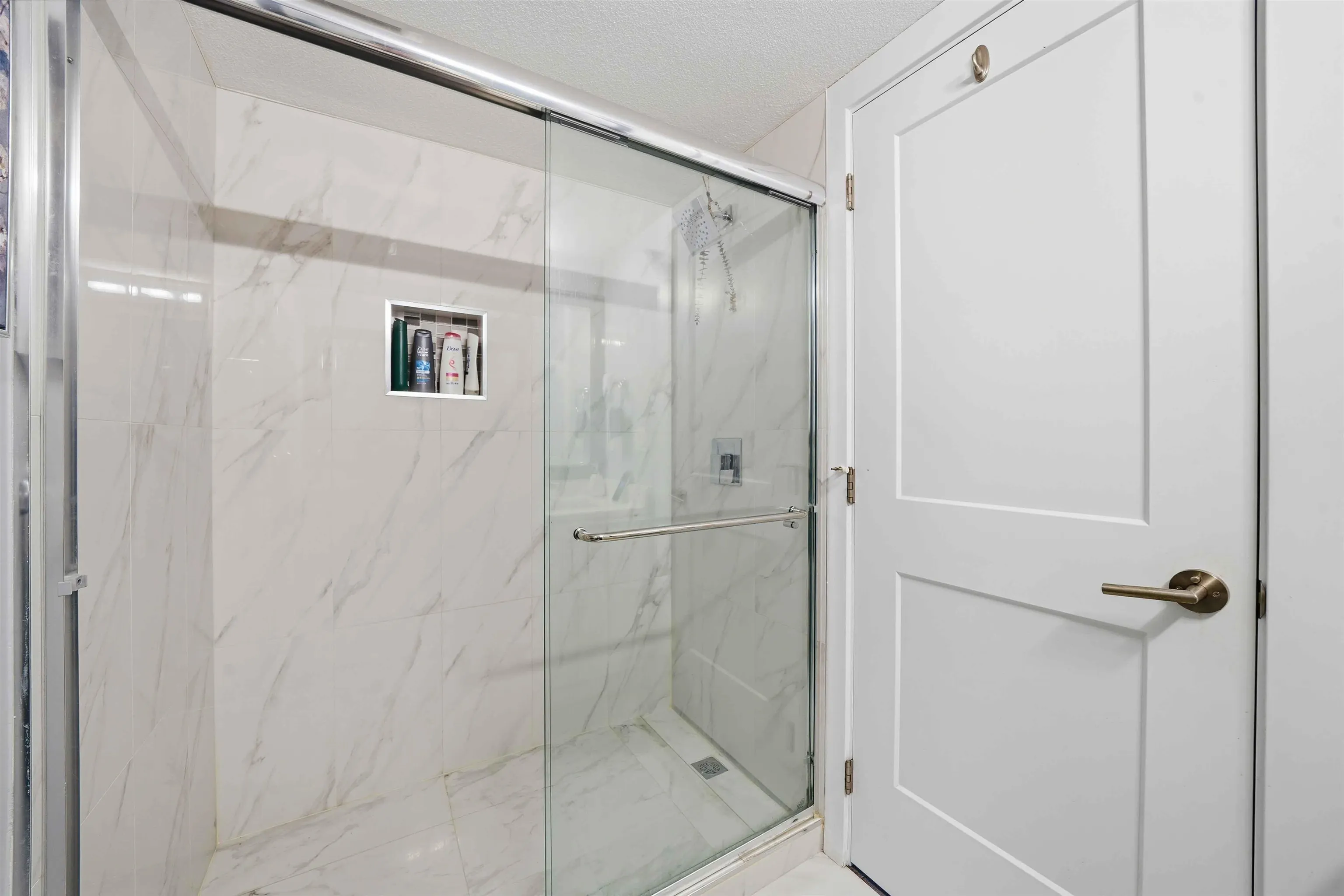 106 22275 123 Avenue