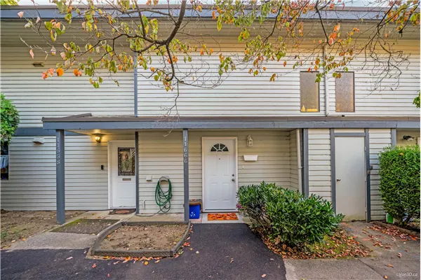 11666 Kingsbridge Drive