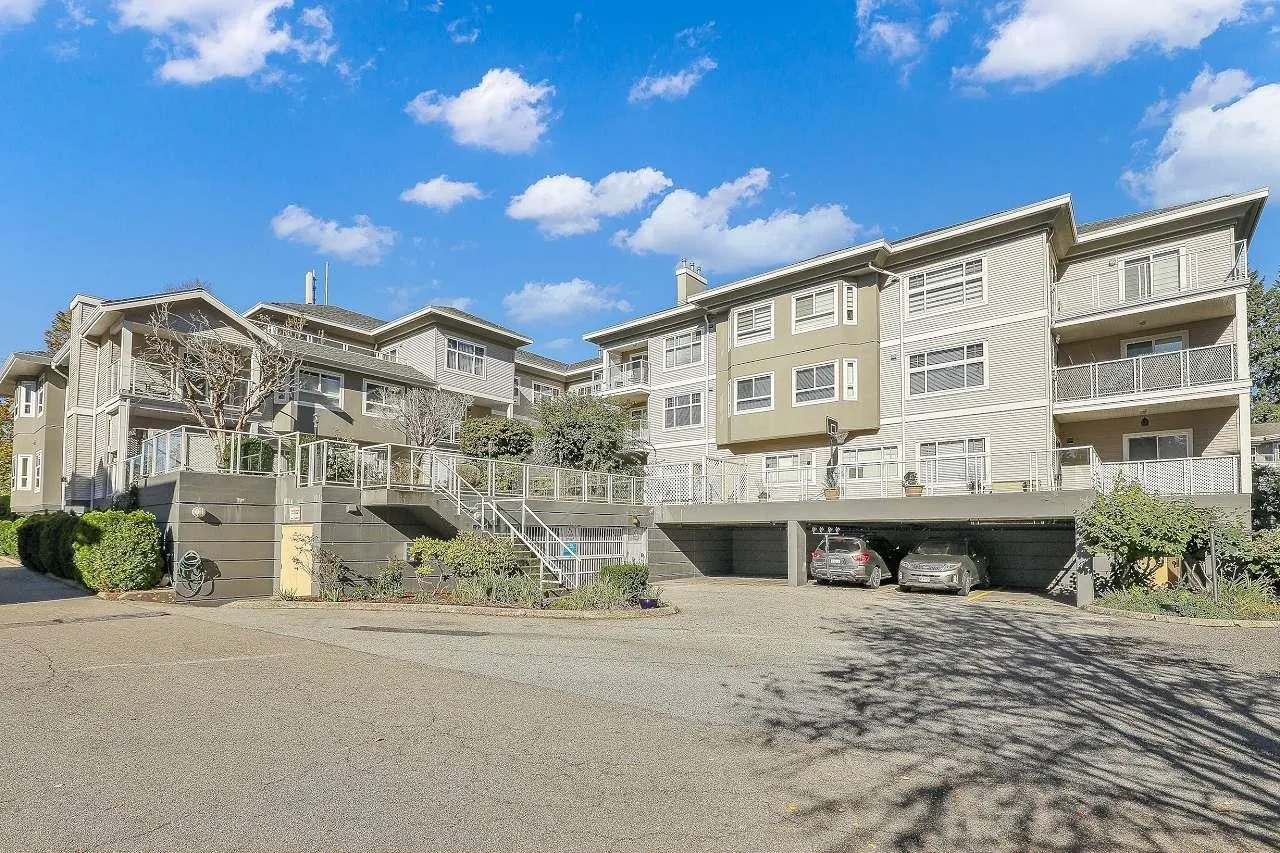 306 8976 208 Street