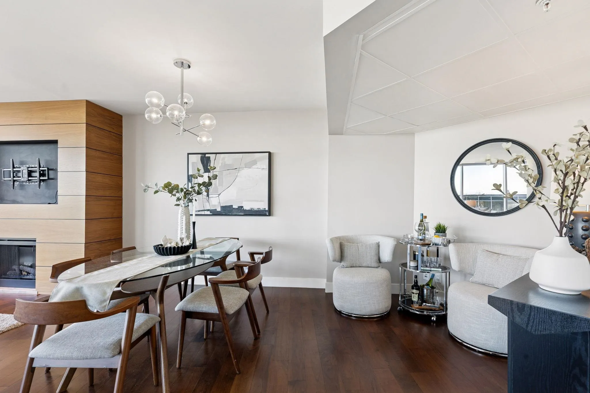 3309 1111 Alberni Street