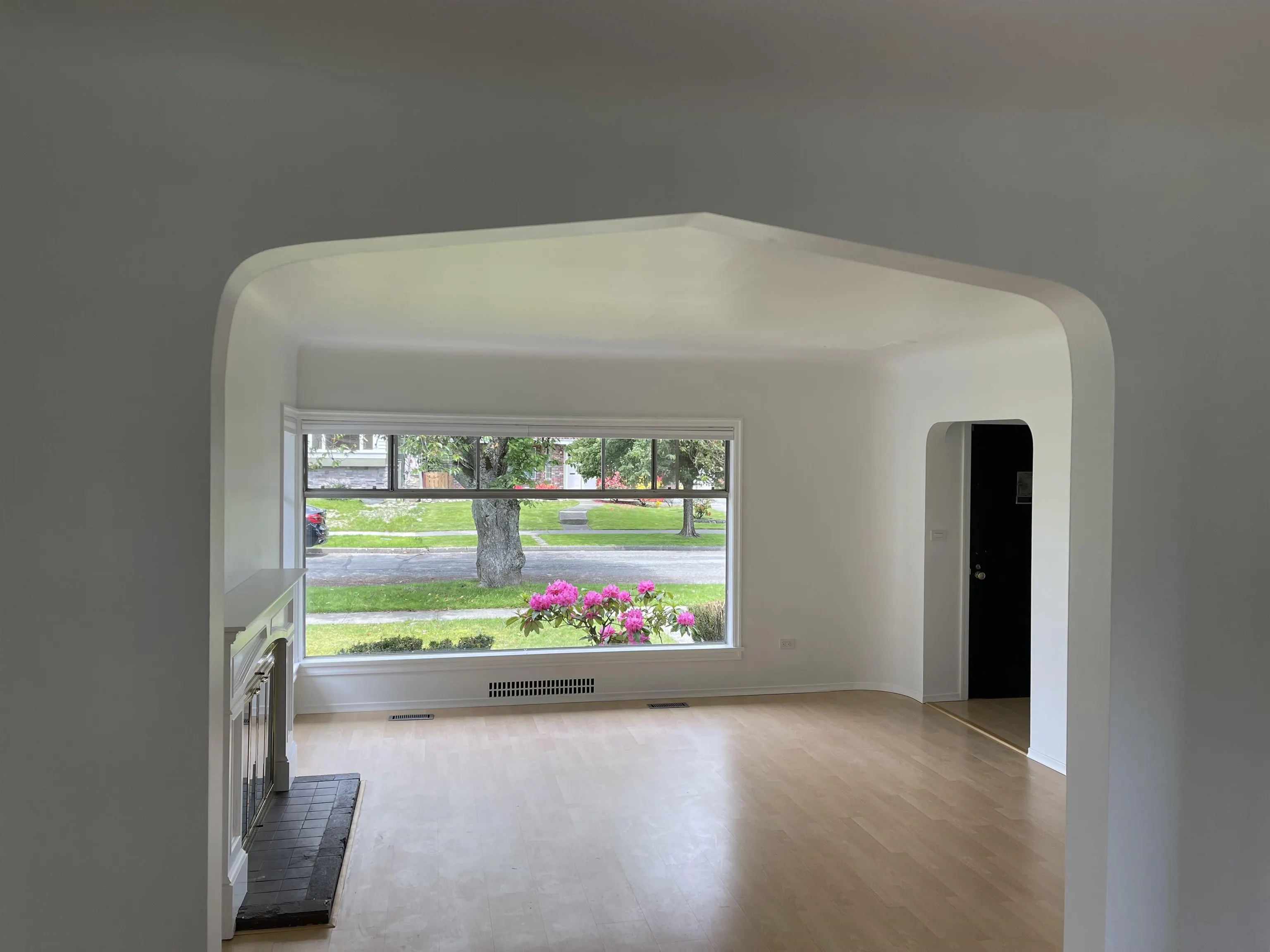 34 W 47th Avenue