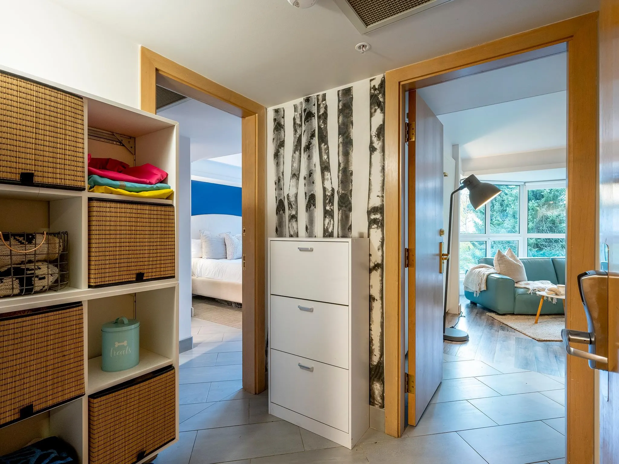 312 4557 Blackcomb Way