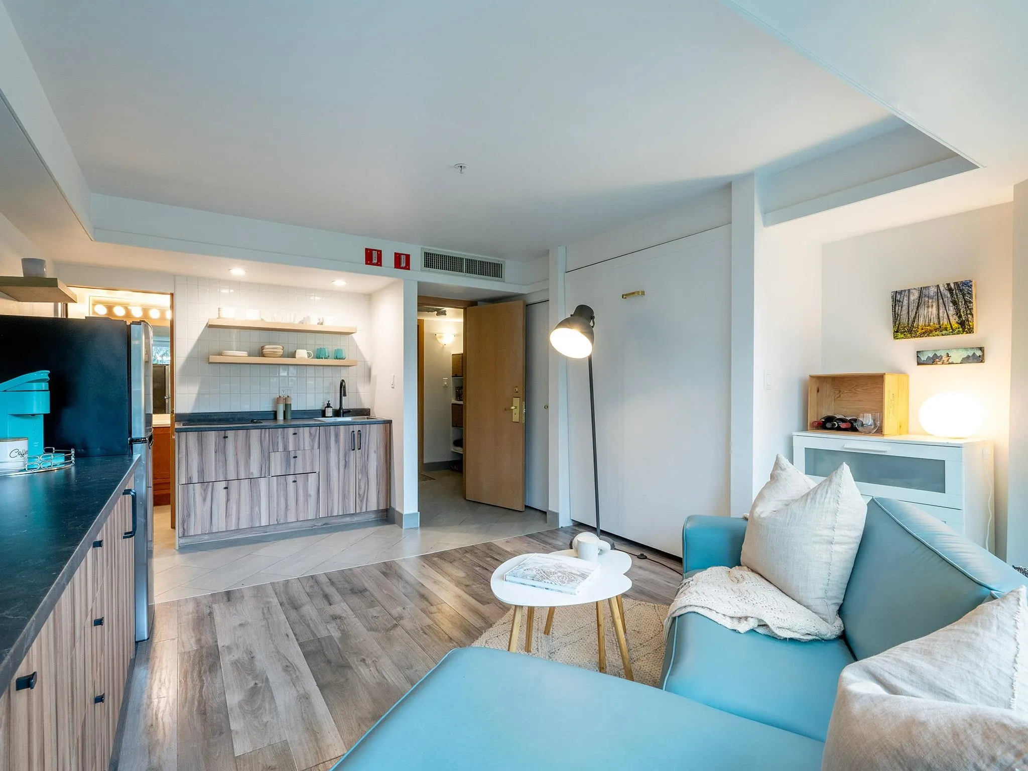 312 4557 Blackcomb Way