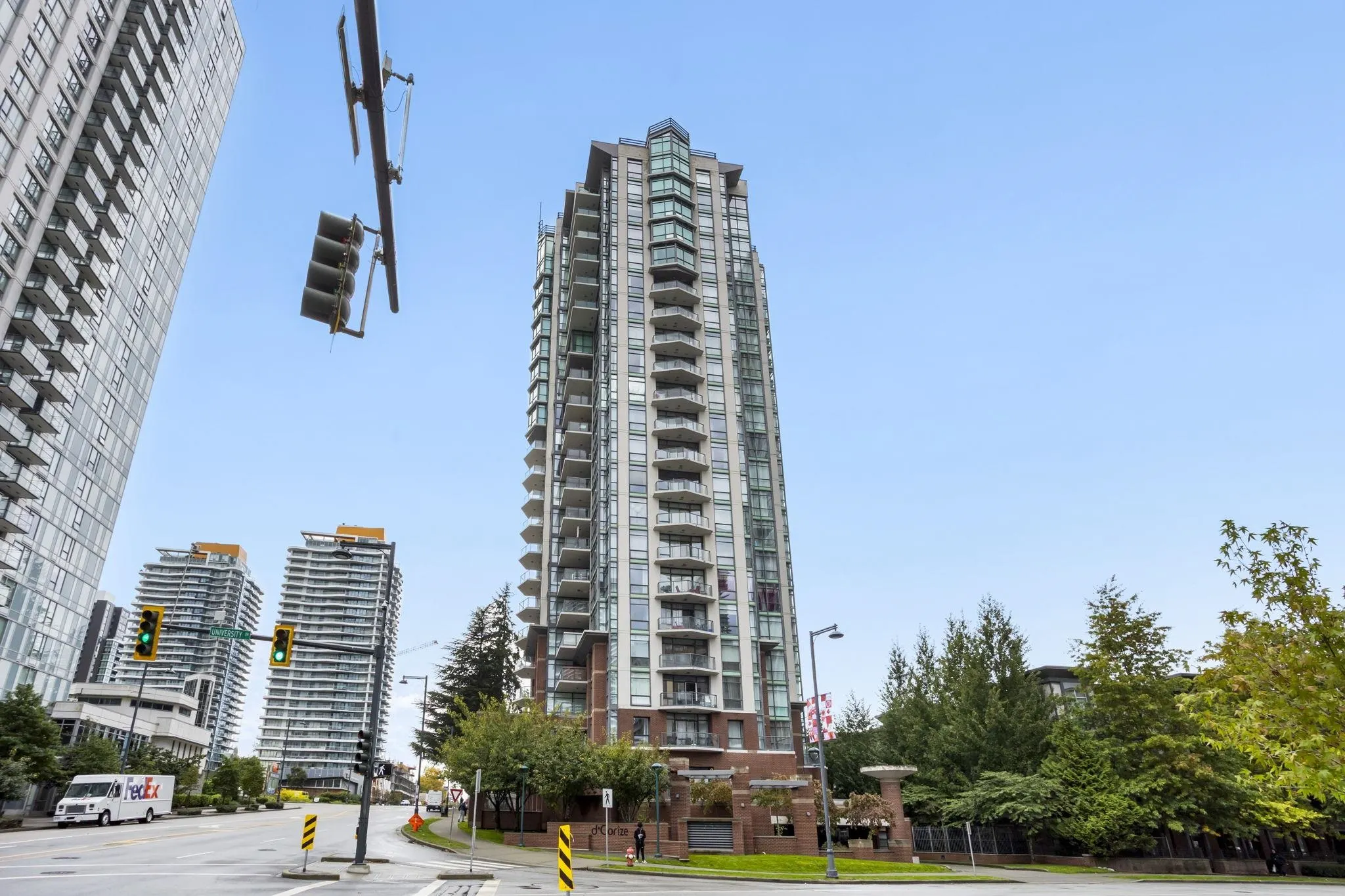 1107 13399 104 Avenue