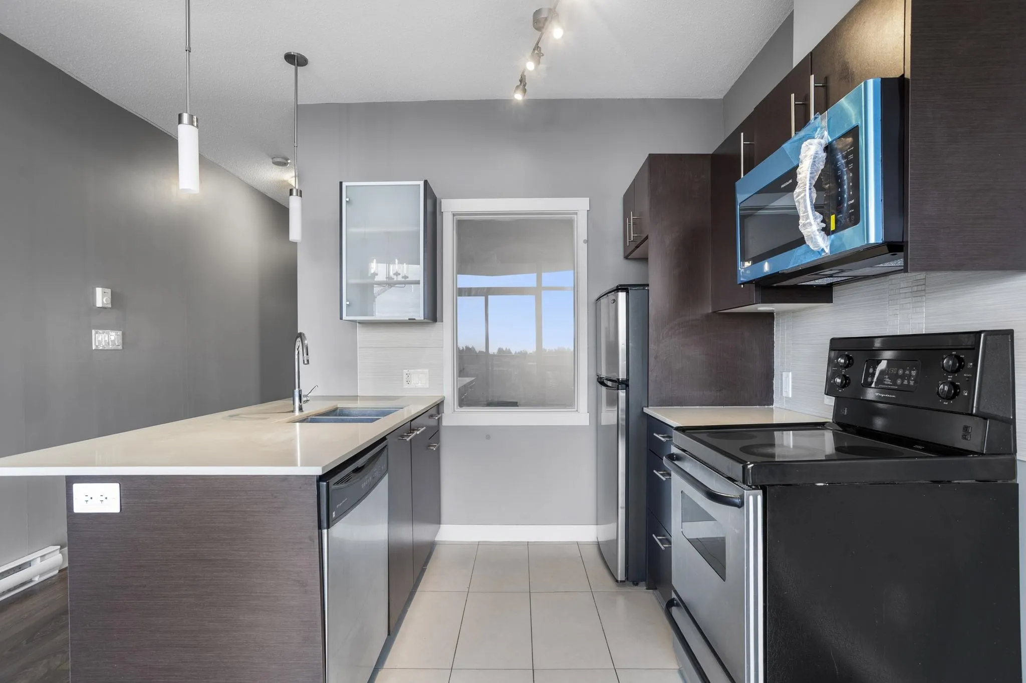 1107 13399 104 Avenue