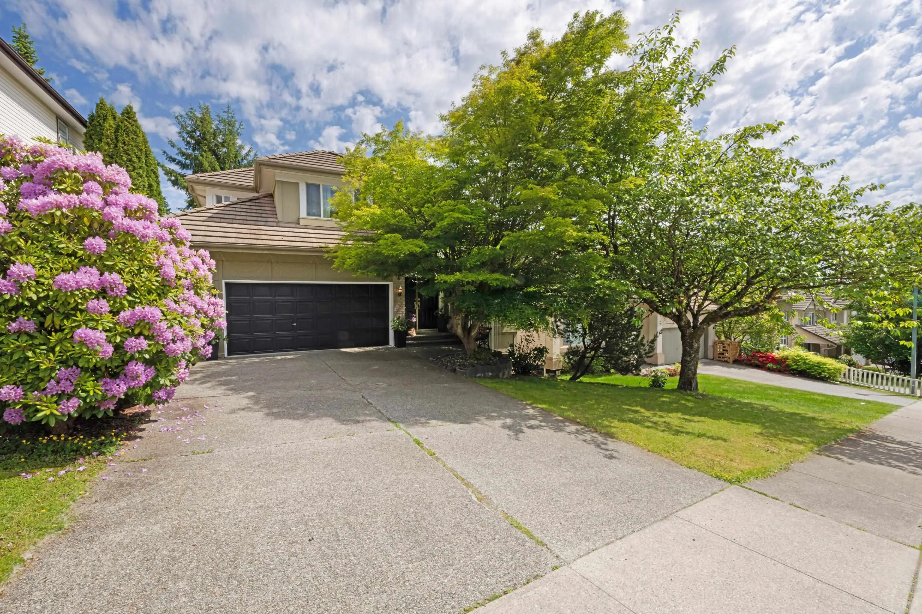 6 Linden Street