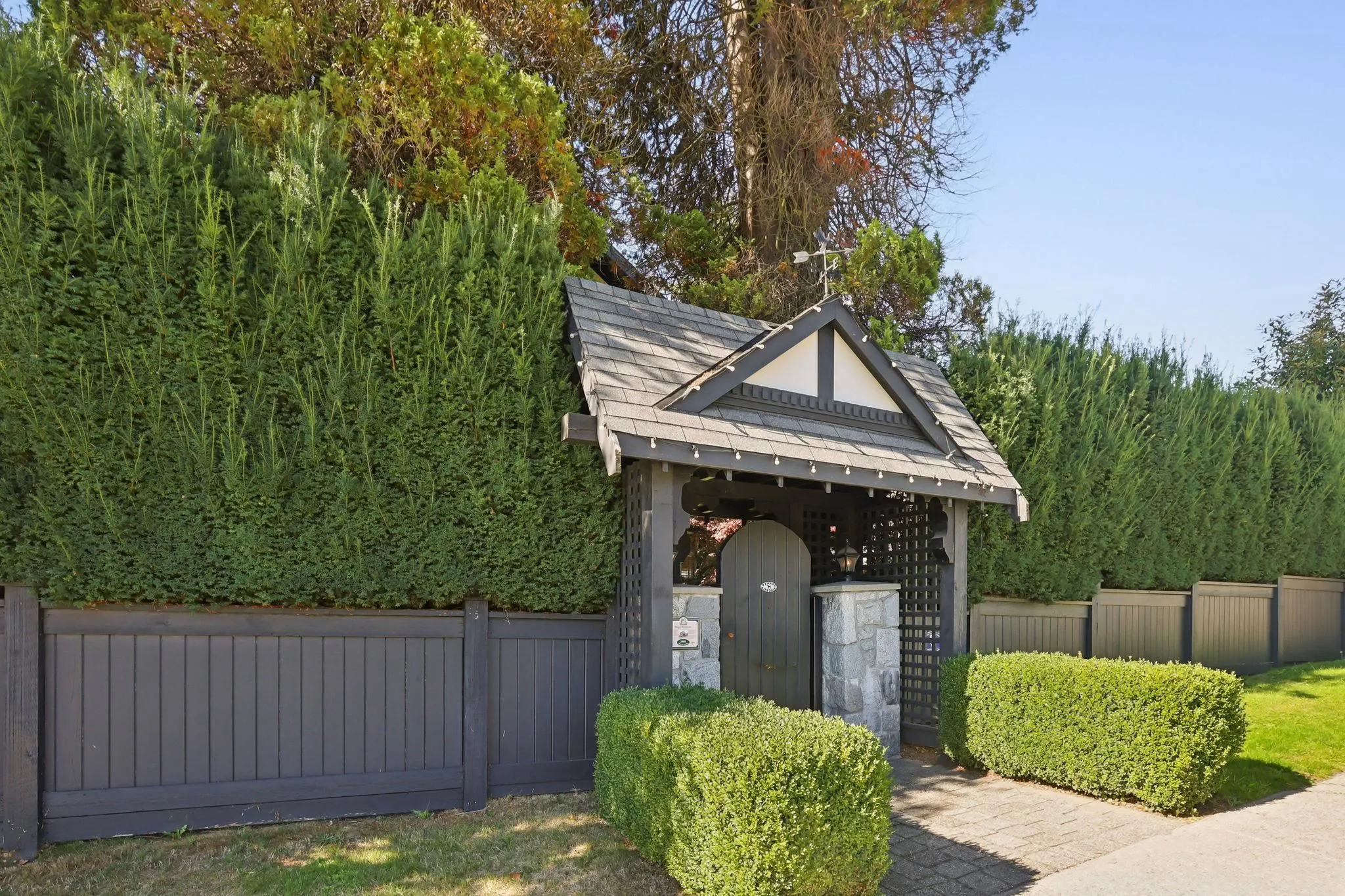 745 Grand Boulevard