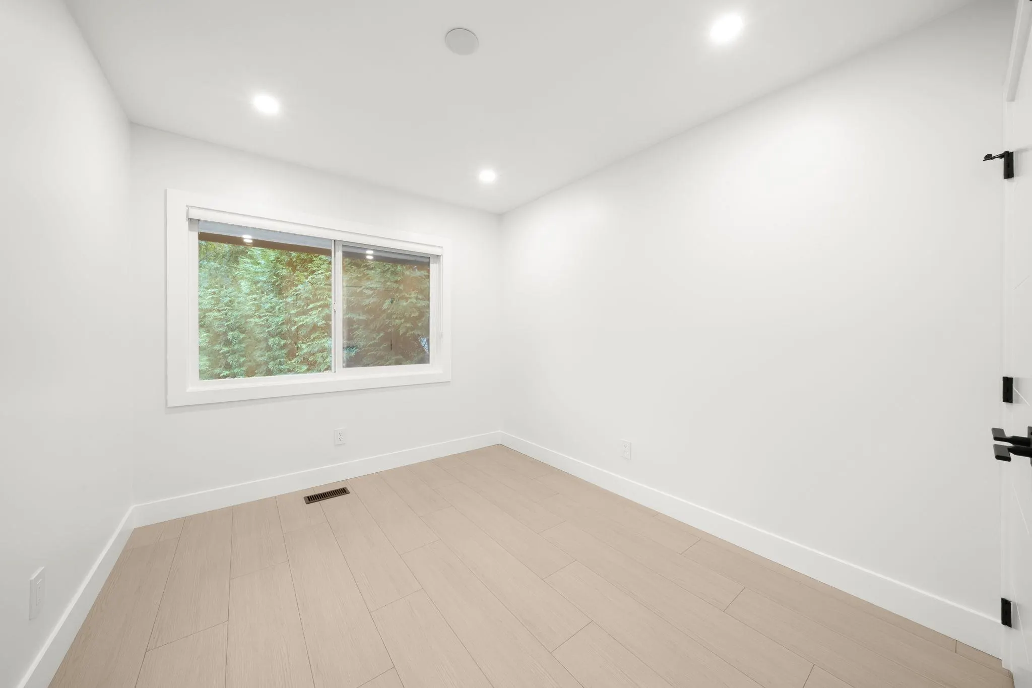 48 3046 Coast Meridian Road