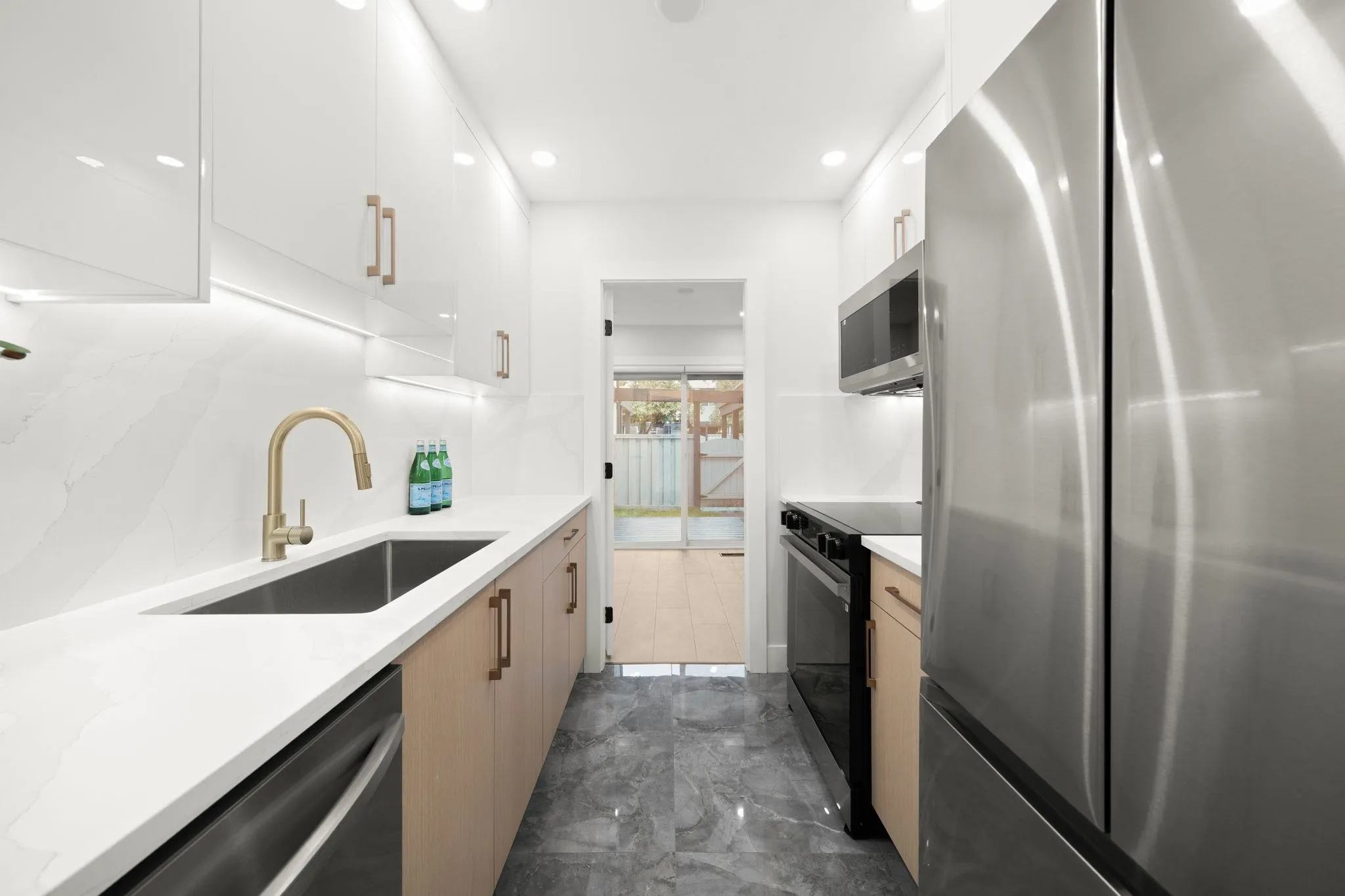 48 3046 Coast Meridian Road