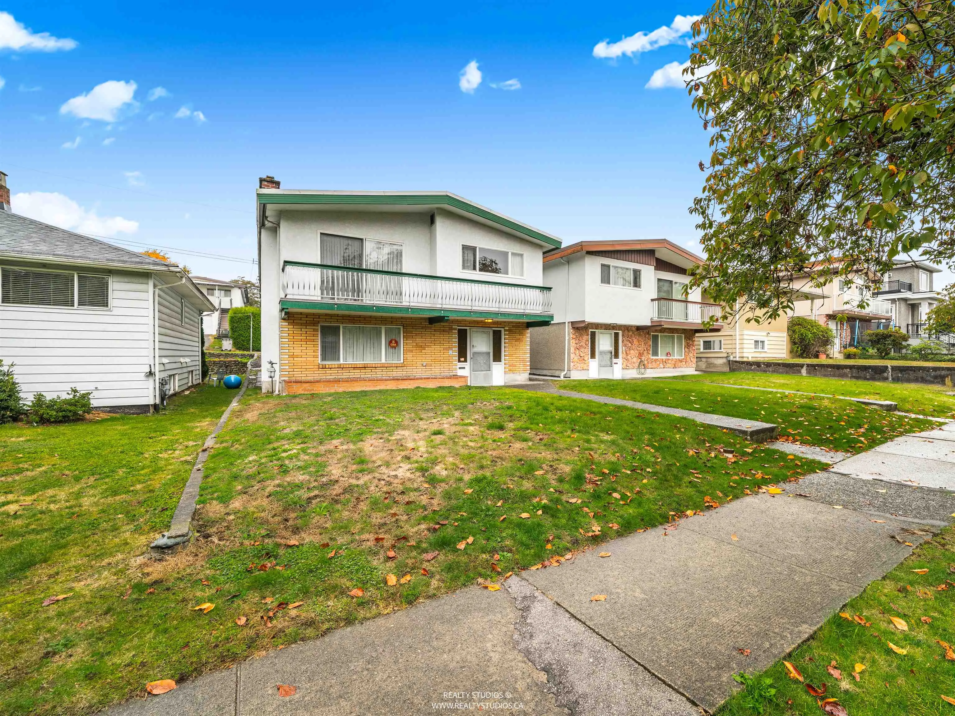 85 W 63rd Avenue