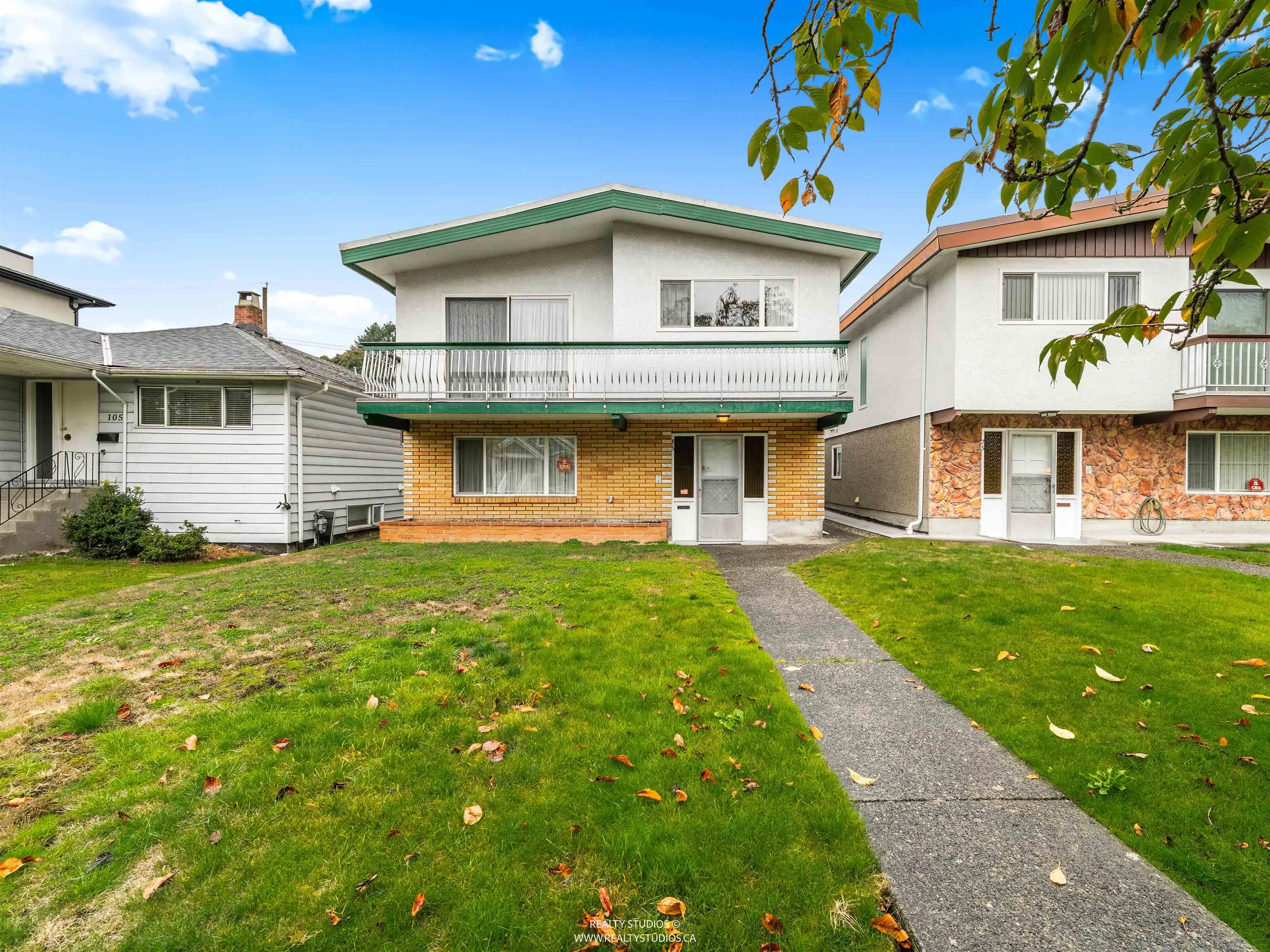 85 W 63rd Avenue
