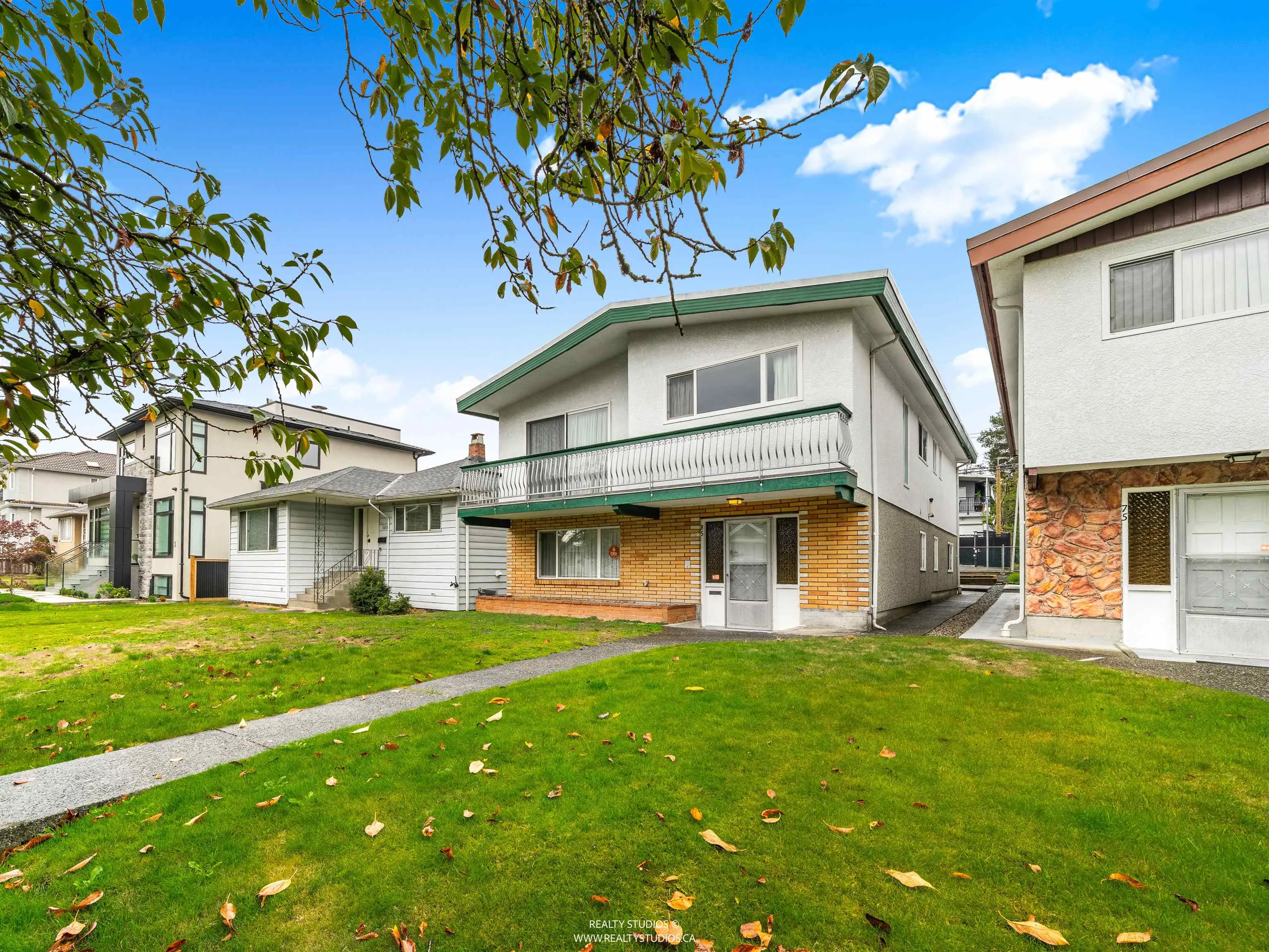 85 W 63rd Avenue