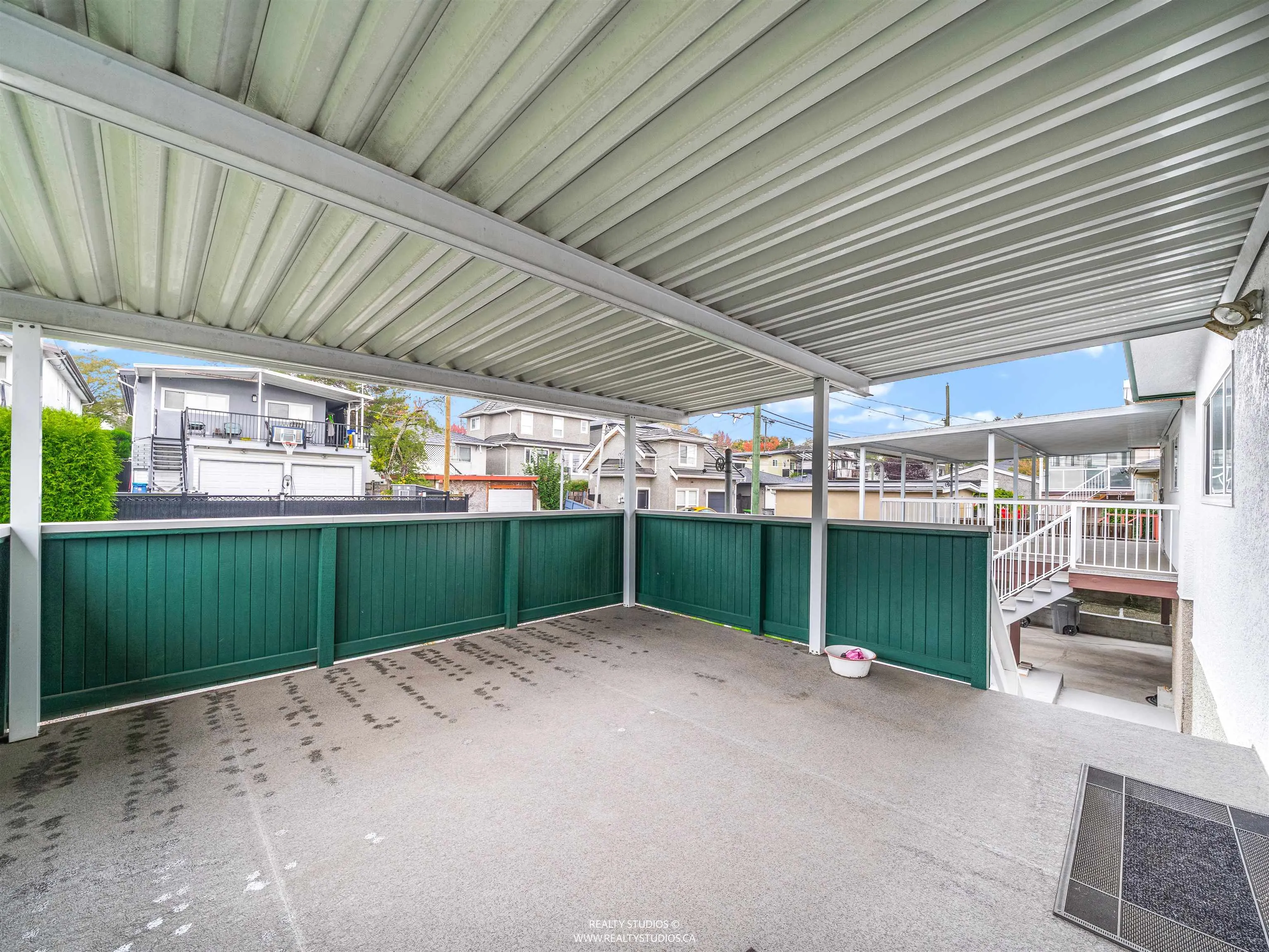 85 W 63rd Avenue