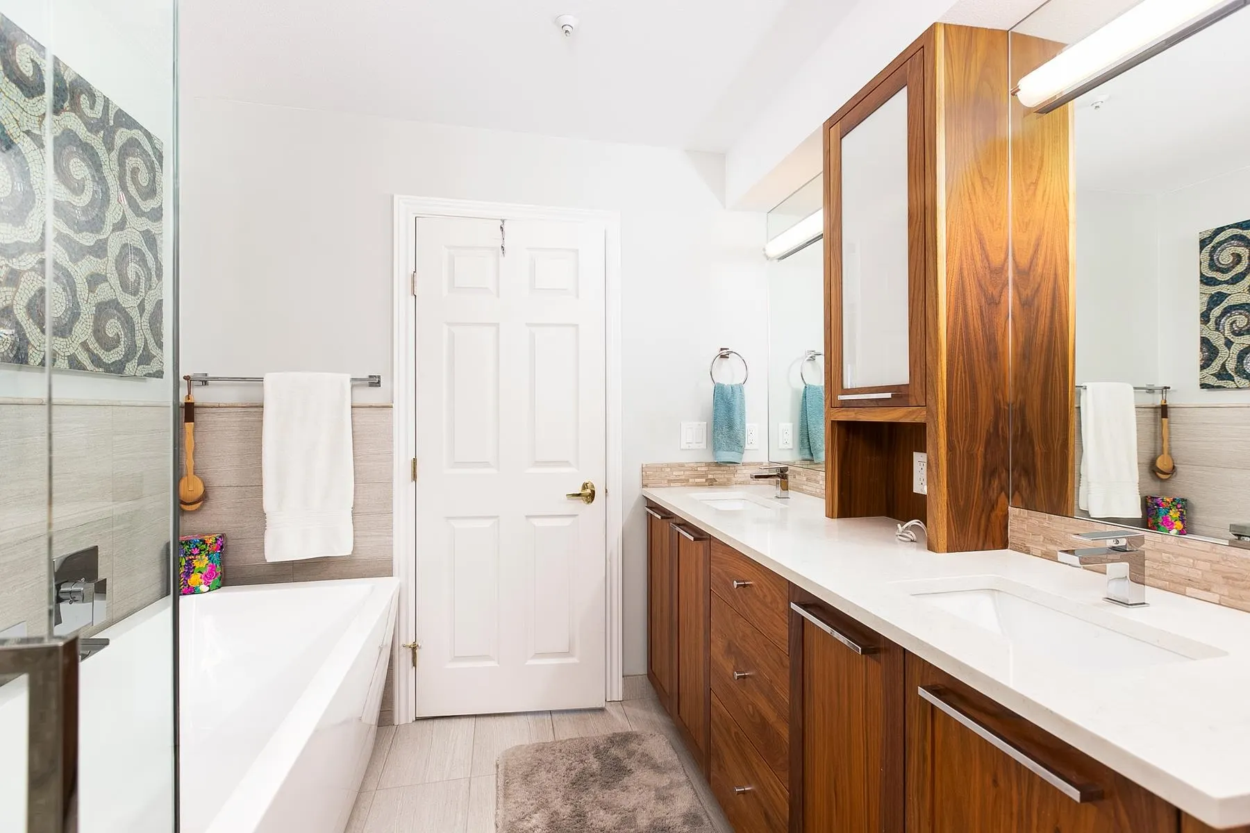 TH D 1133 E 29th Street