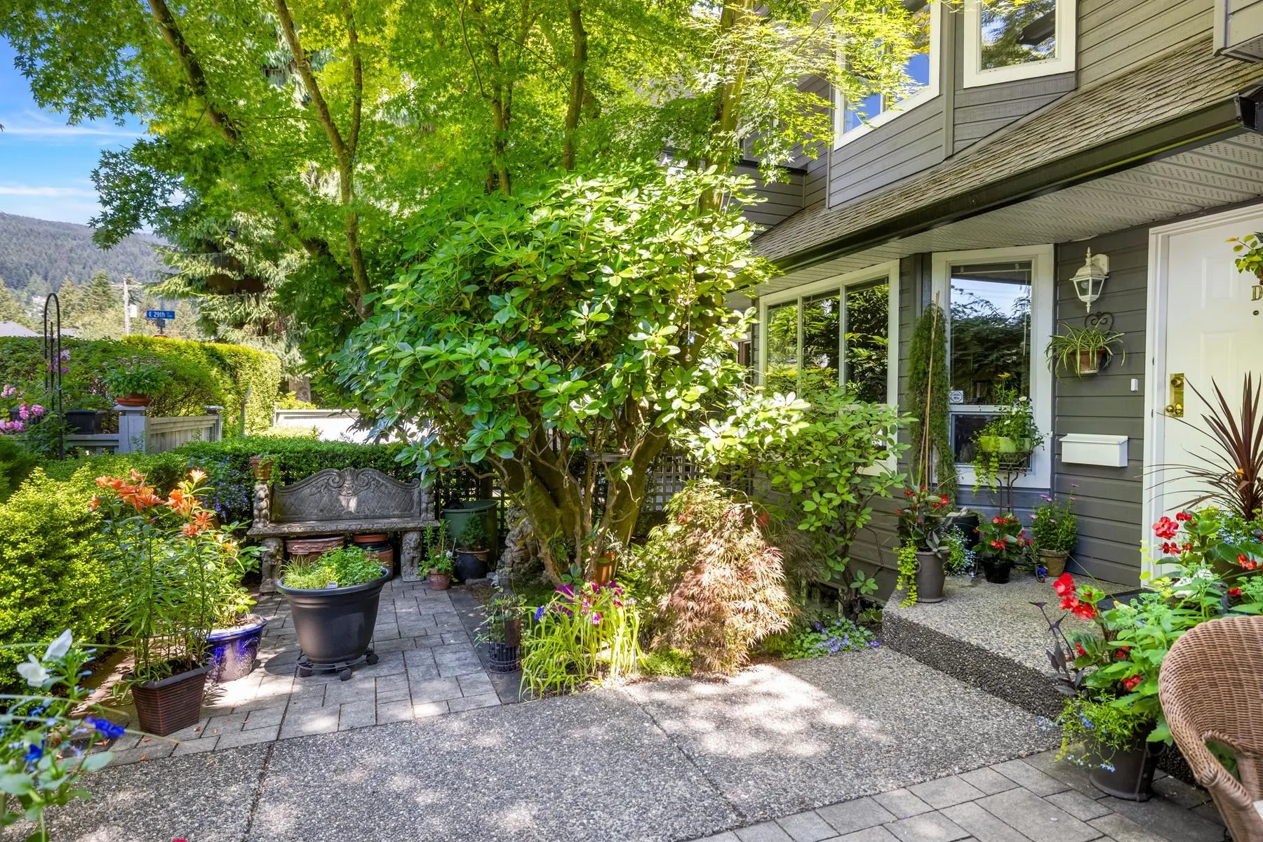 TH D 1133 E 29th Street