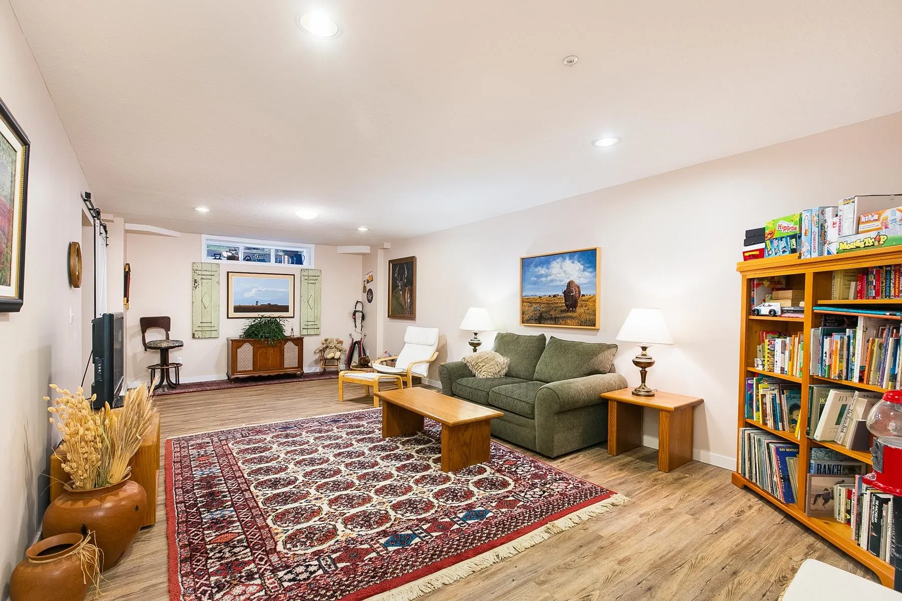 TH D 1133 E 29th Street
