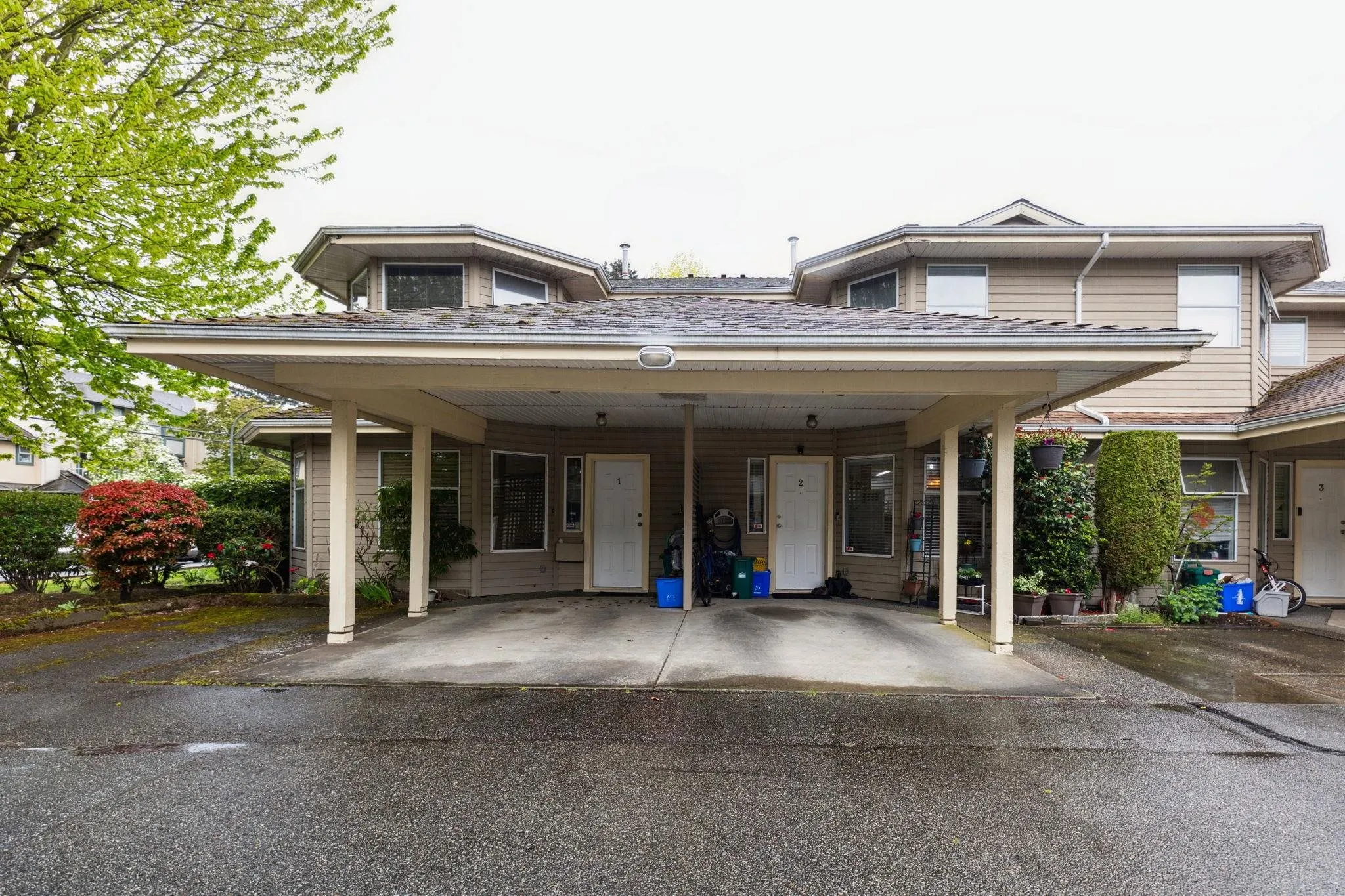 2 8531 Bennett Road