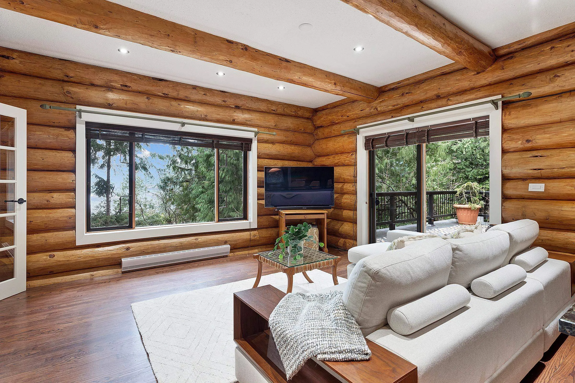 325 Bayview Road
