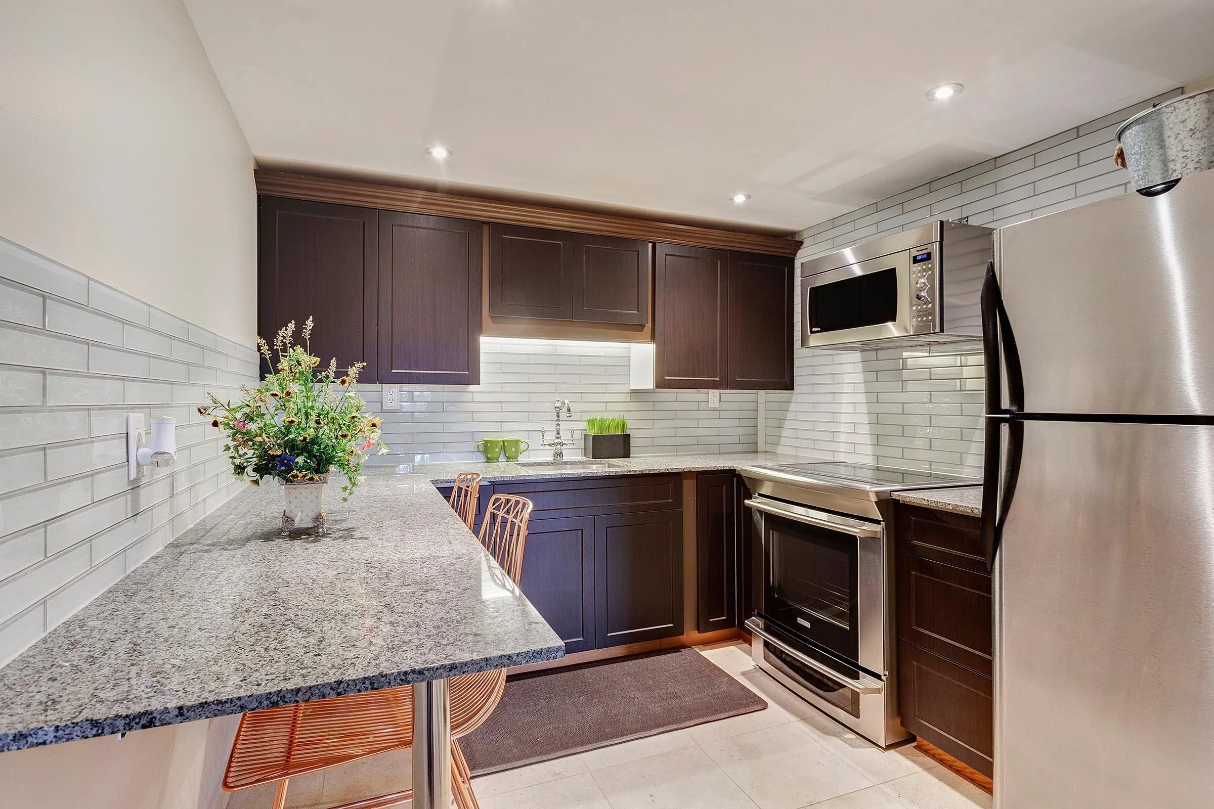 325 Bayview Road