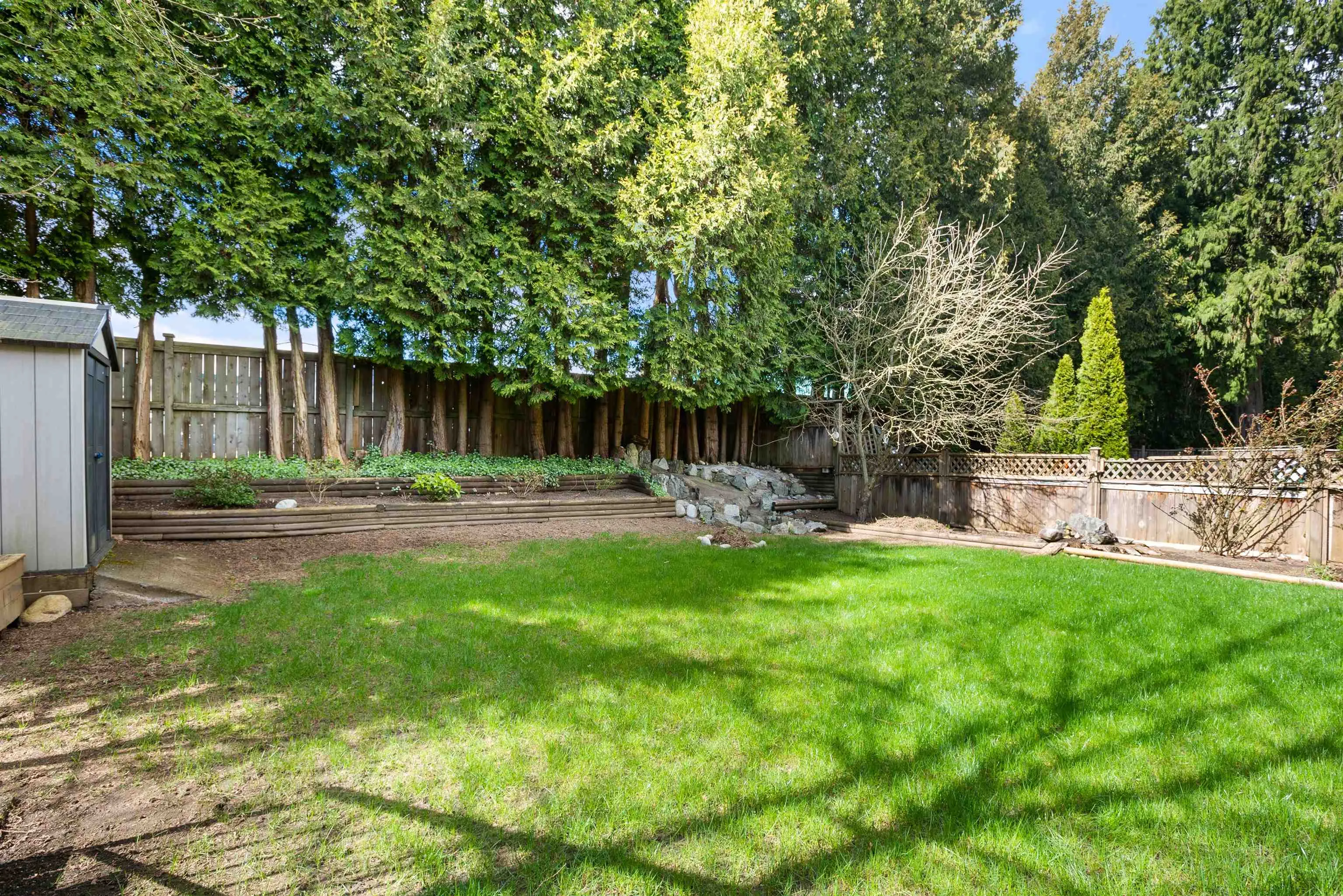 2821 Commonwealth Street