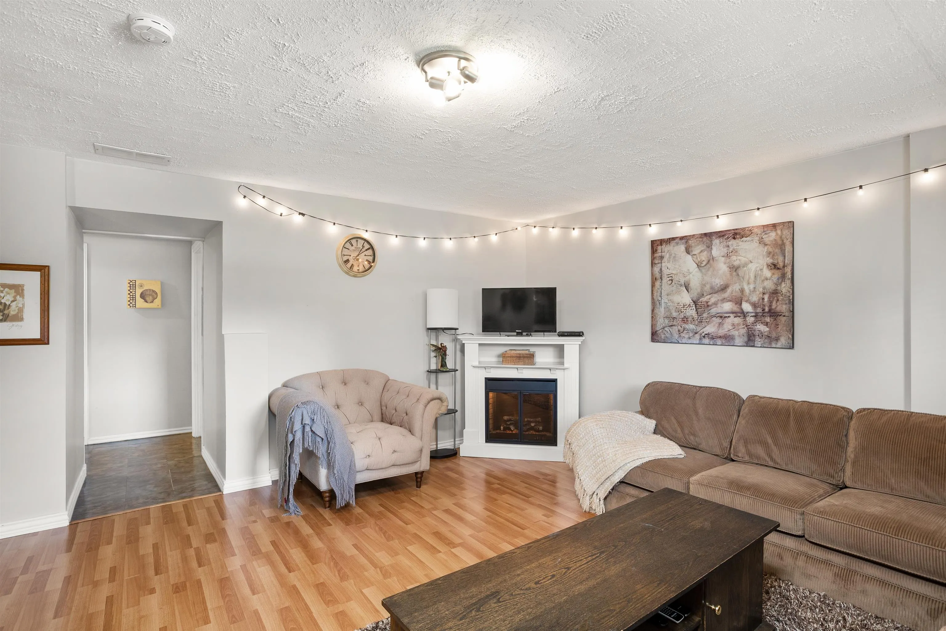 2821 Commonwealth Street