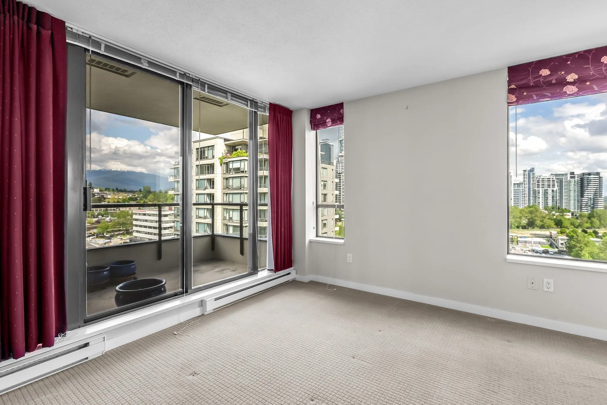 1608 4178 Dawson Street