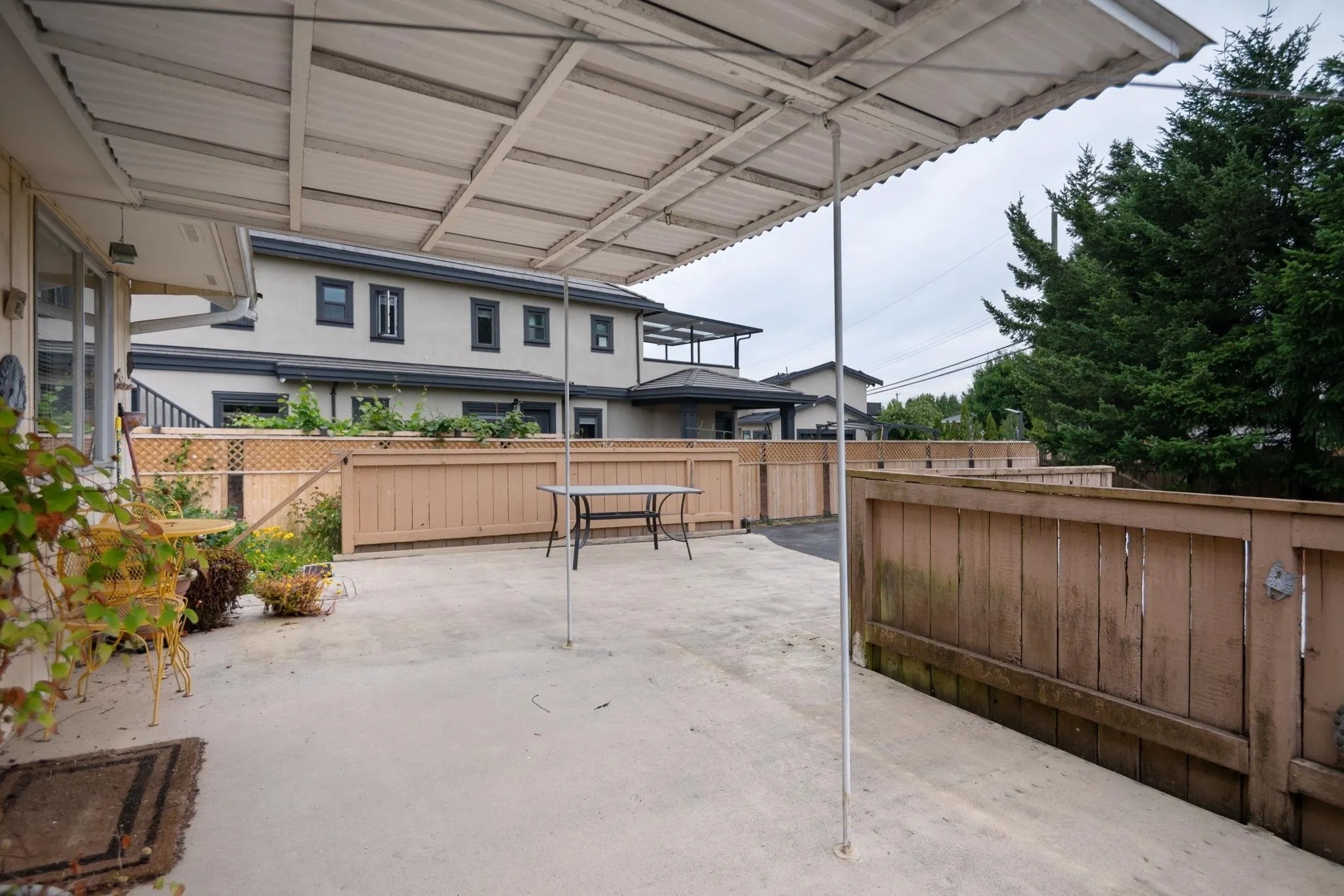 10699 Dennis Crescent