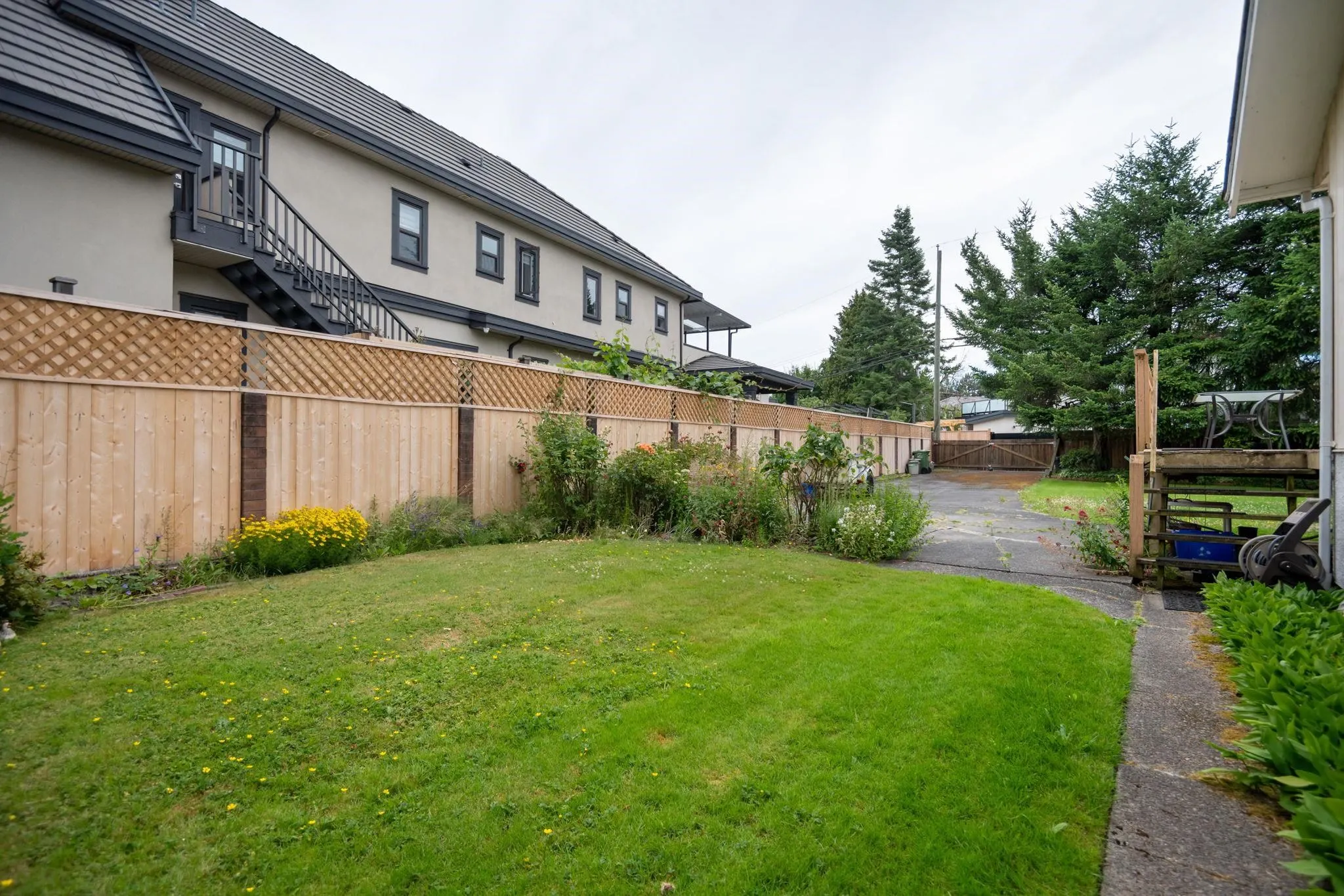 10699 Dennis Crescent