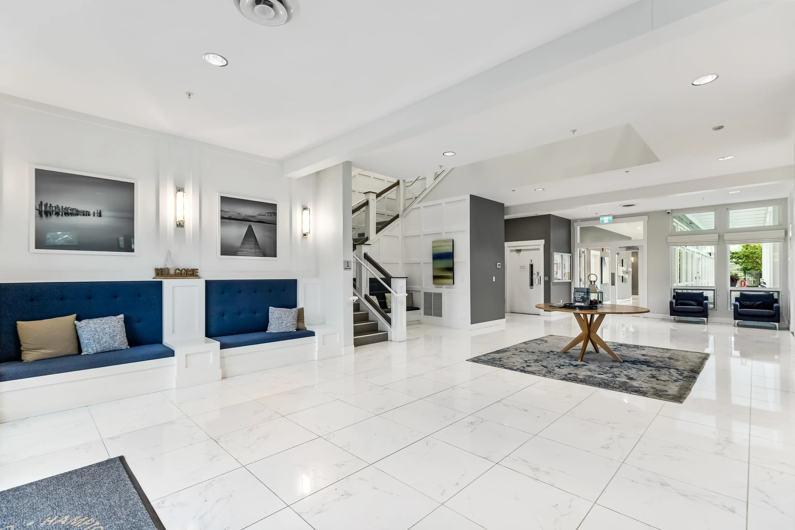 71 5550 Admiral Way