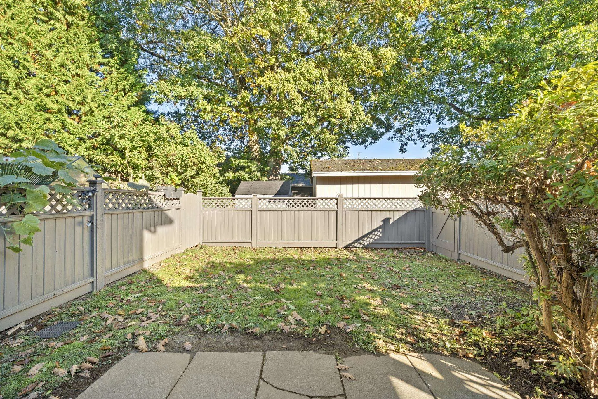 13 11950 232 Street