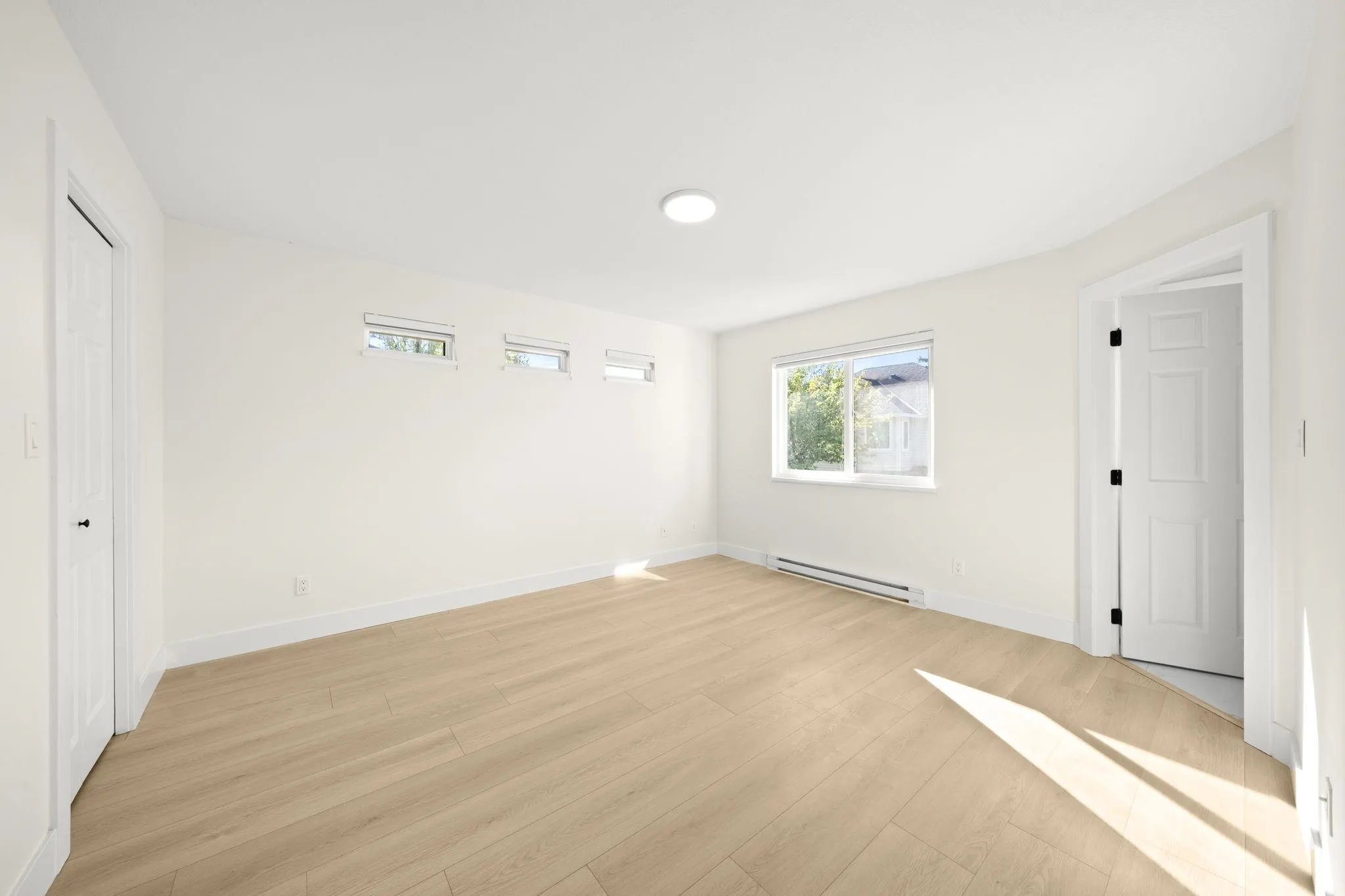 13 11950 232 Street