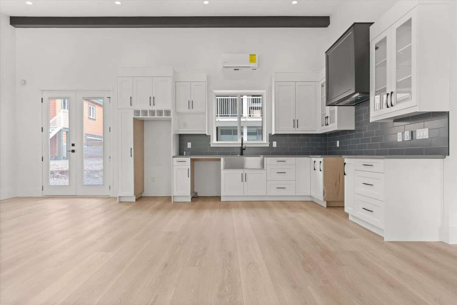 HG185 71376 Grove Place
