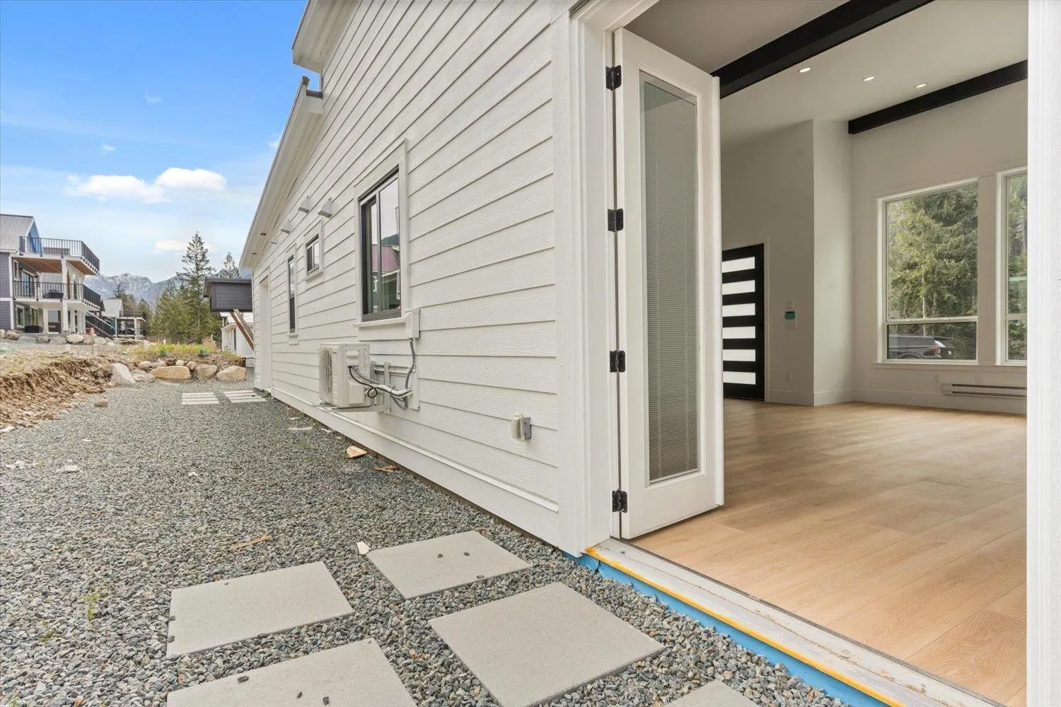 HG185 71376 Grove Place