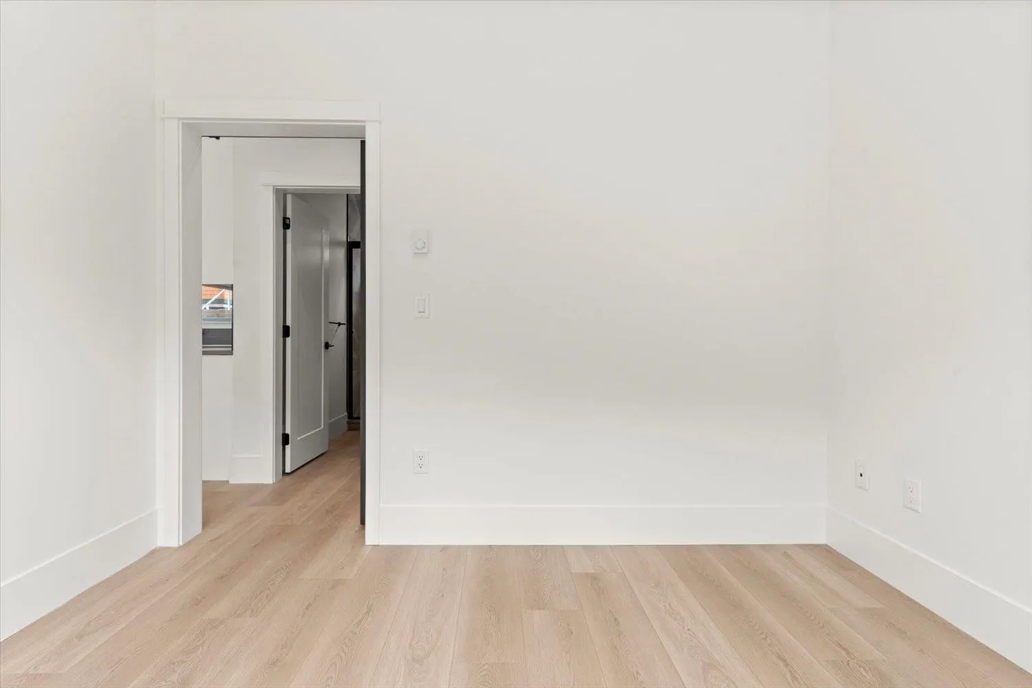 HG185 71376 Grove Place
