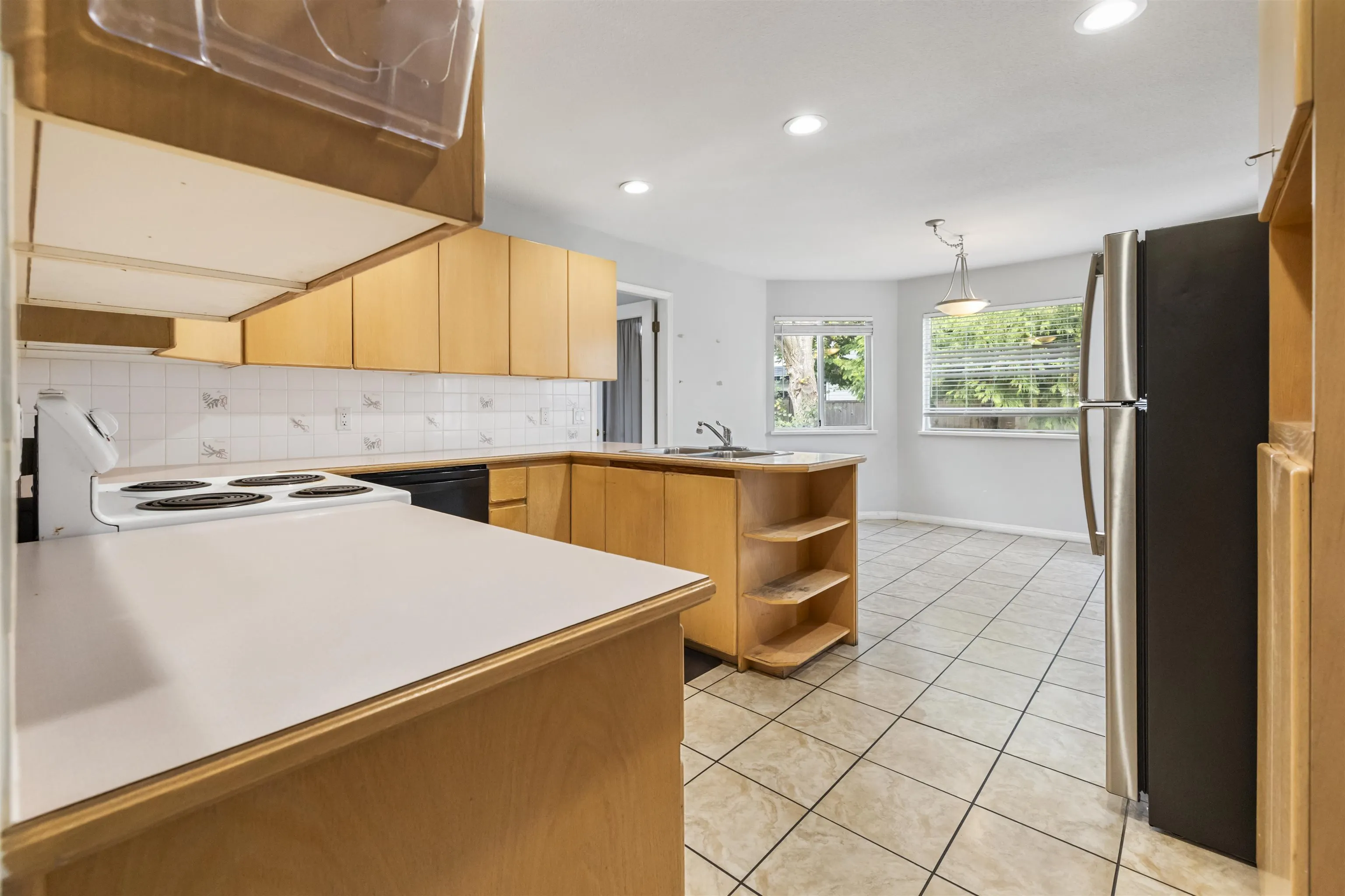 6315 Holly Park Drive