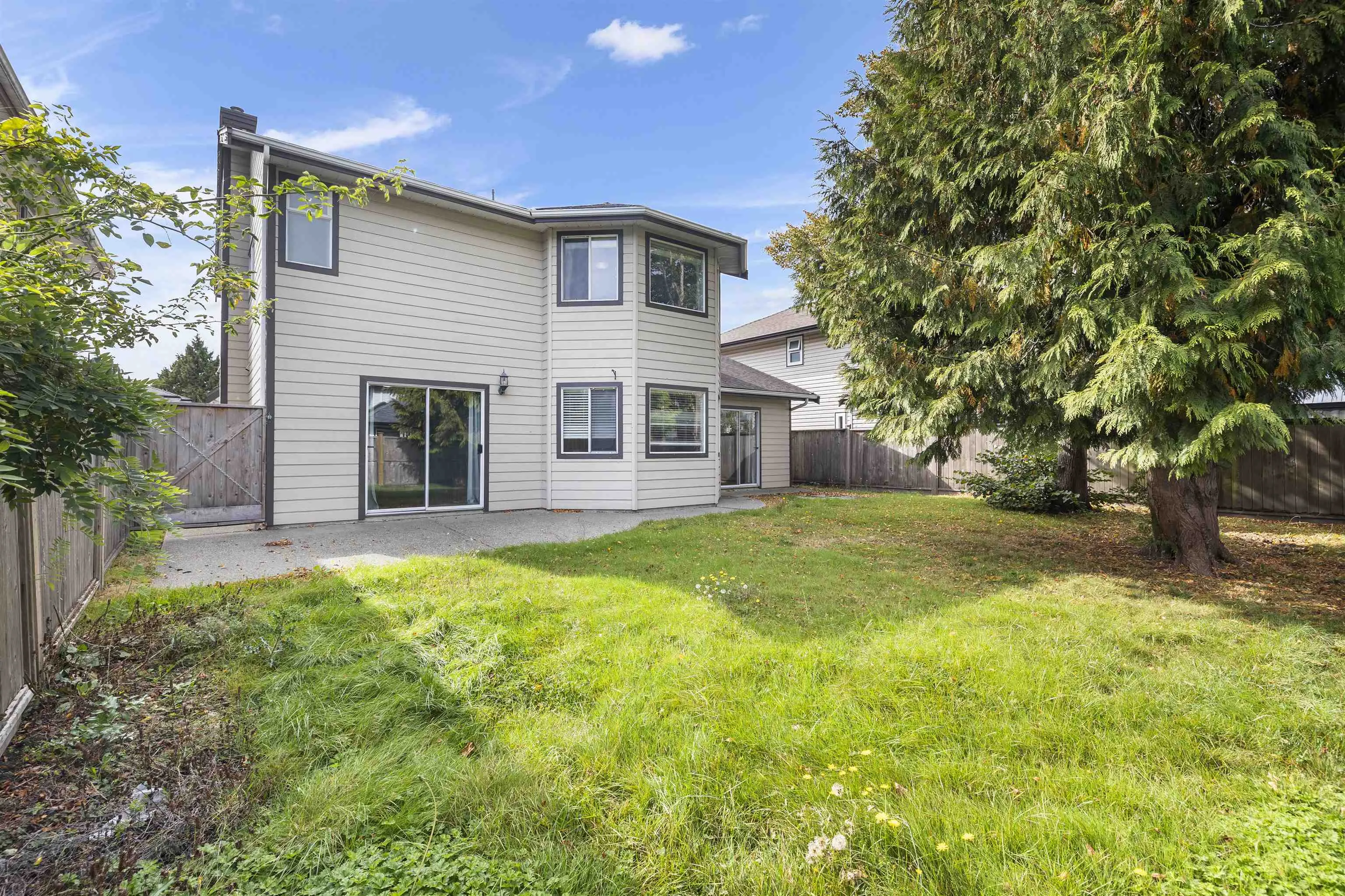 6315 Holly Park Drive