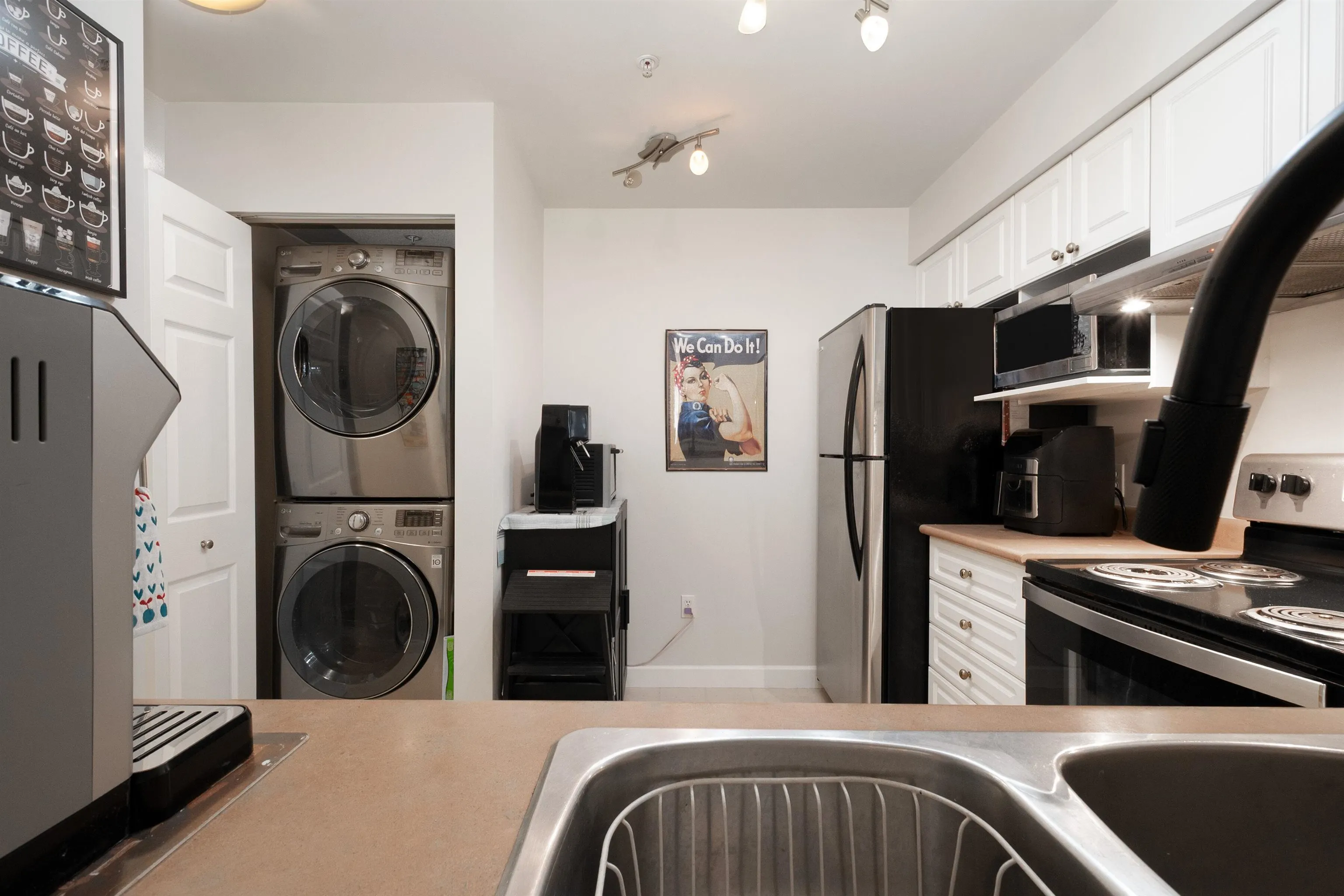 504 221 Eleventh Street